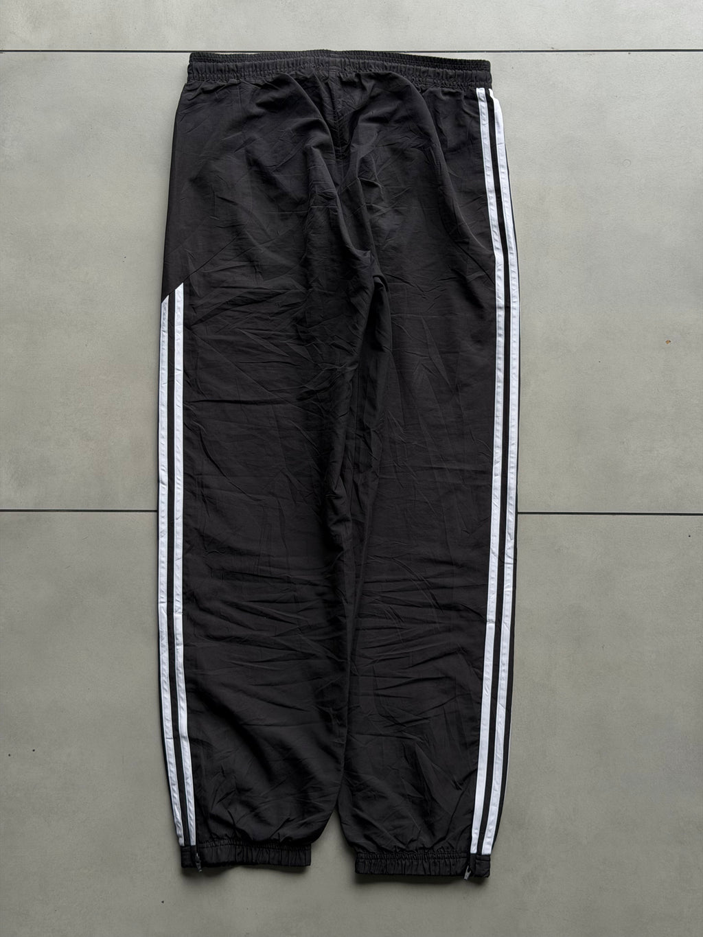 ADIDAS ORGINAL STRIPED TRACK