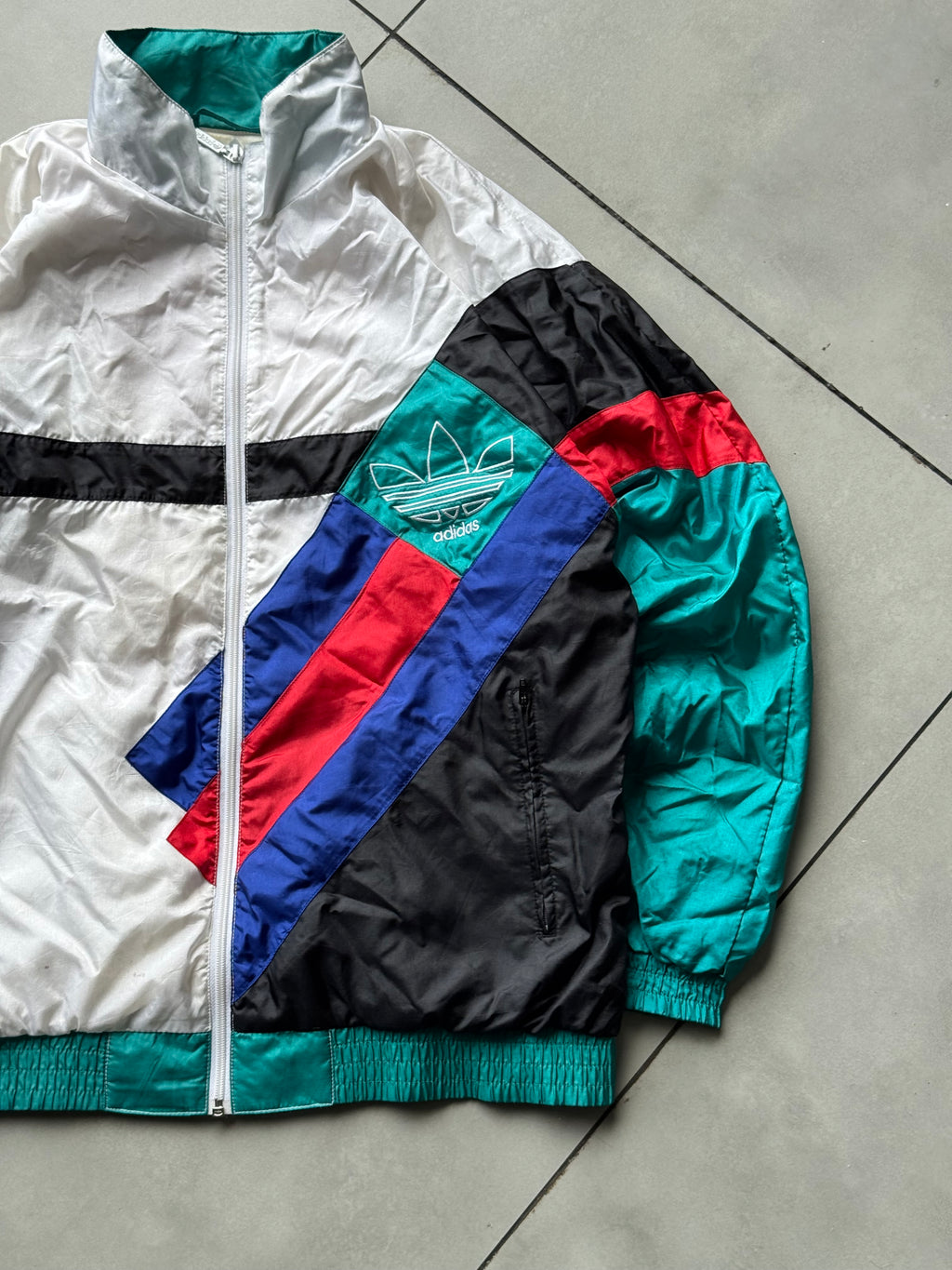 ADIDAS 90s ICONIC SPELLOUT VTG JACKET- XL