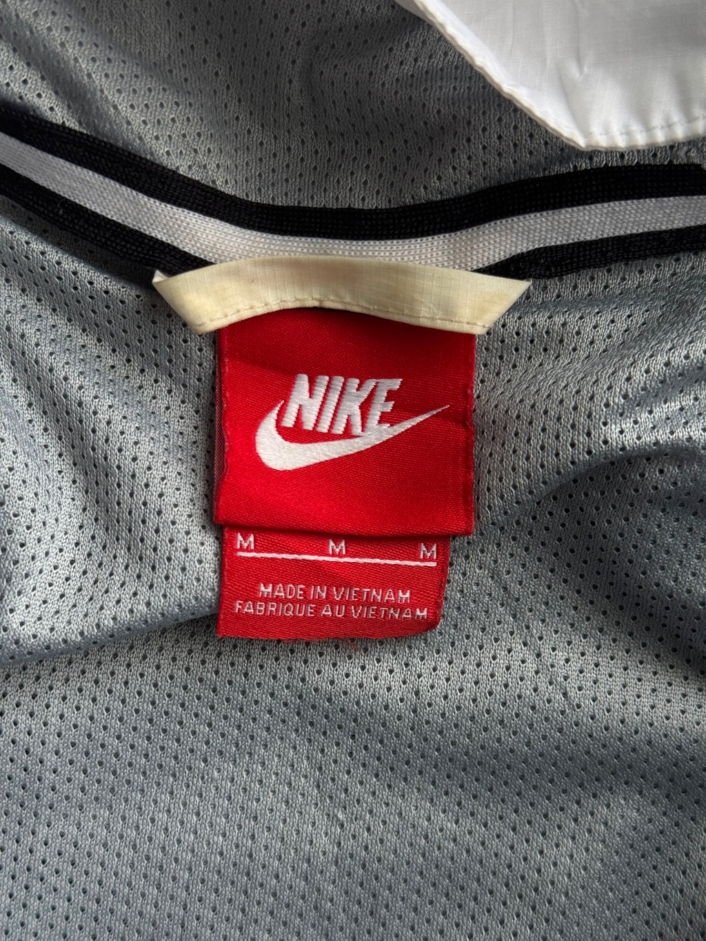 NIKE VINTAGE JACKET-S