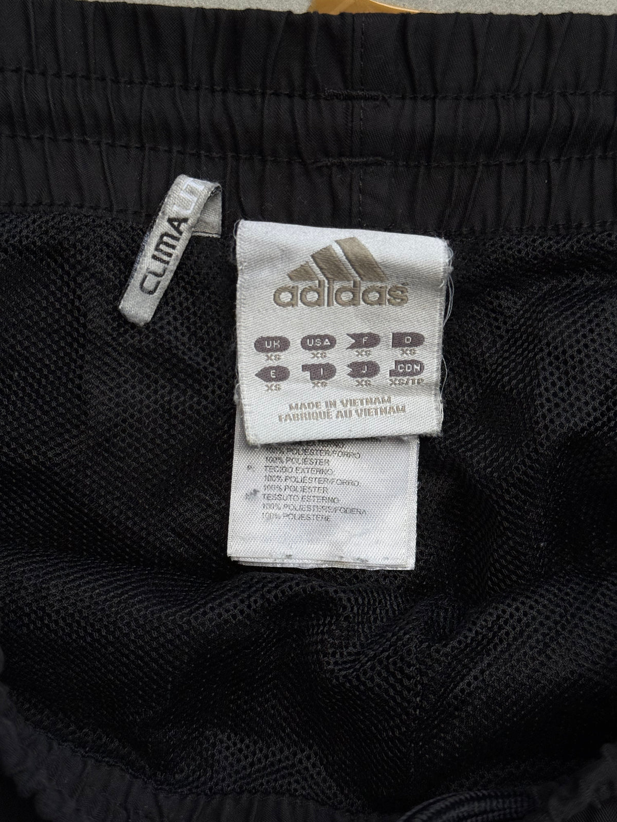 VINTAGE  ADIDAS BLACK TRACK [ L -32]