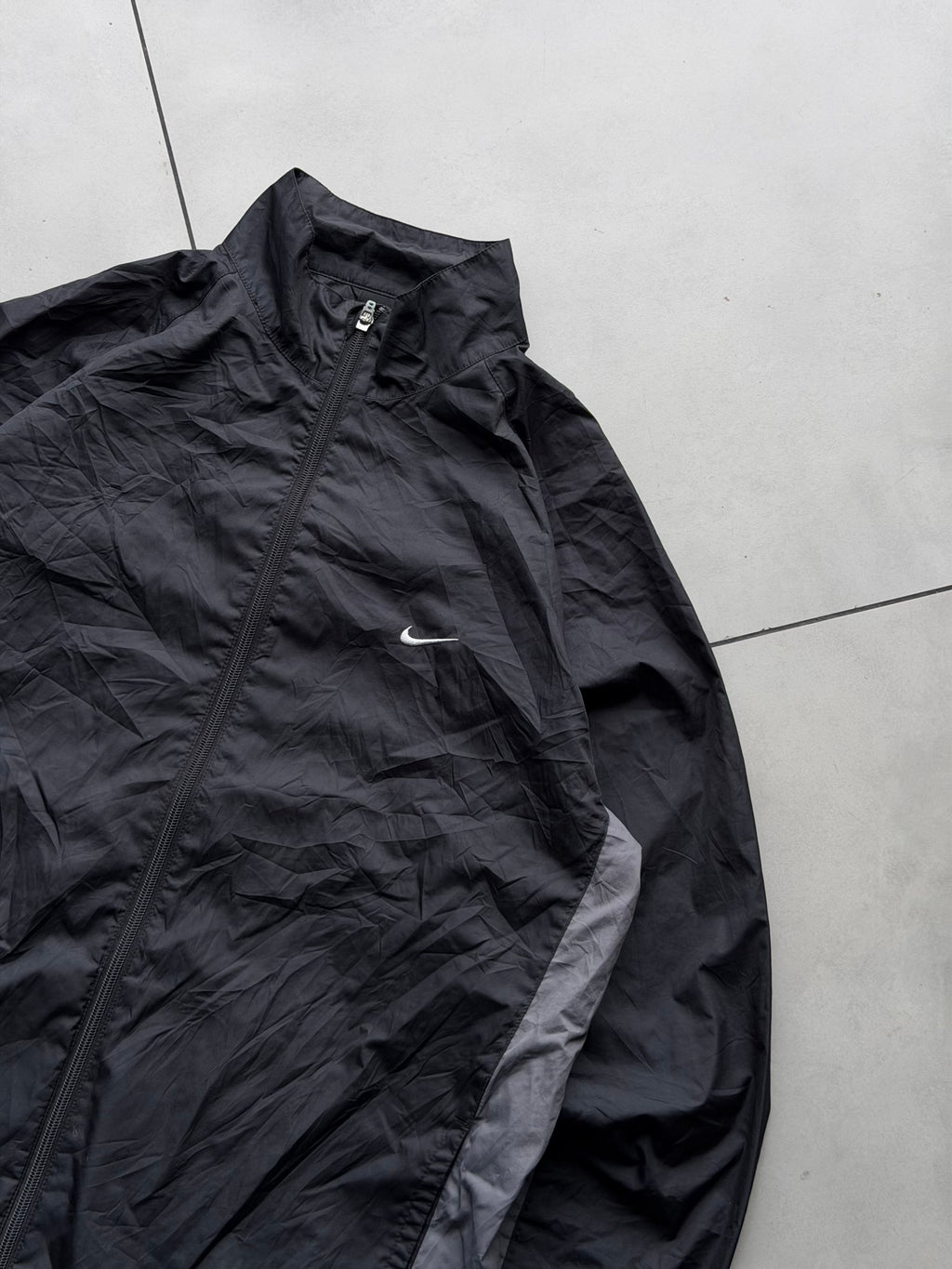 NIKE JACKET BLK -L