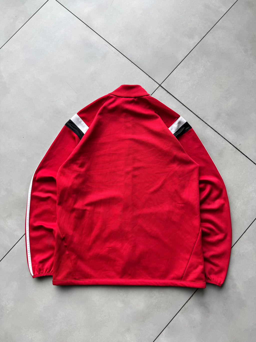 ADIDAS STRIPED VTG JACKET- L