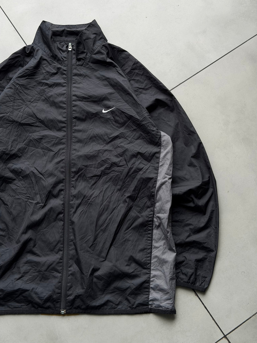 NIKE JACKET BLK -L