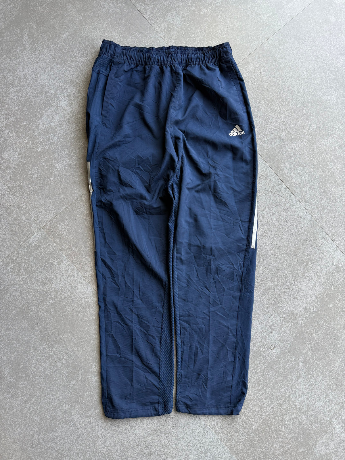 ADIDAS TRACK PANTS-M