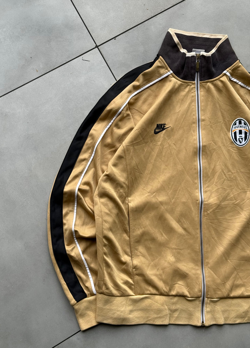 JUVENTUS VINTAGE JACKET-M