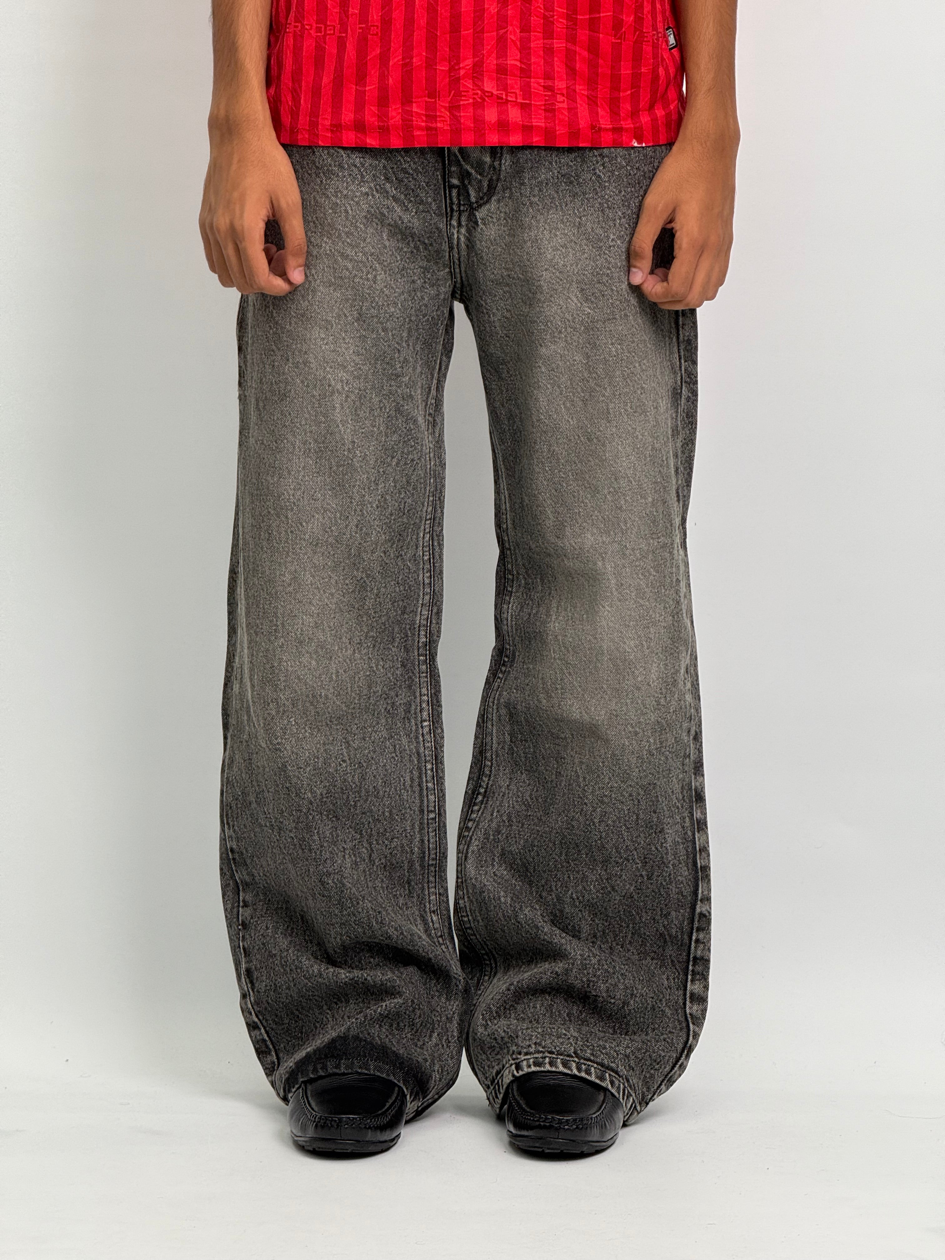 GREY WASH STRAIGHT