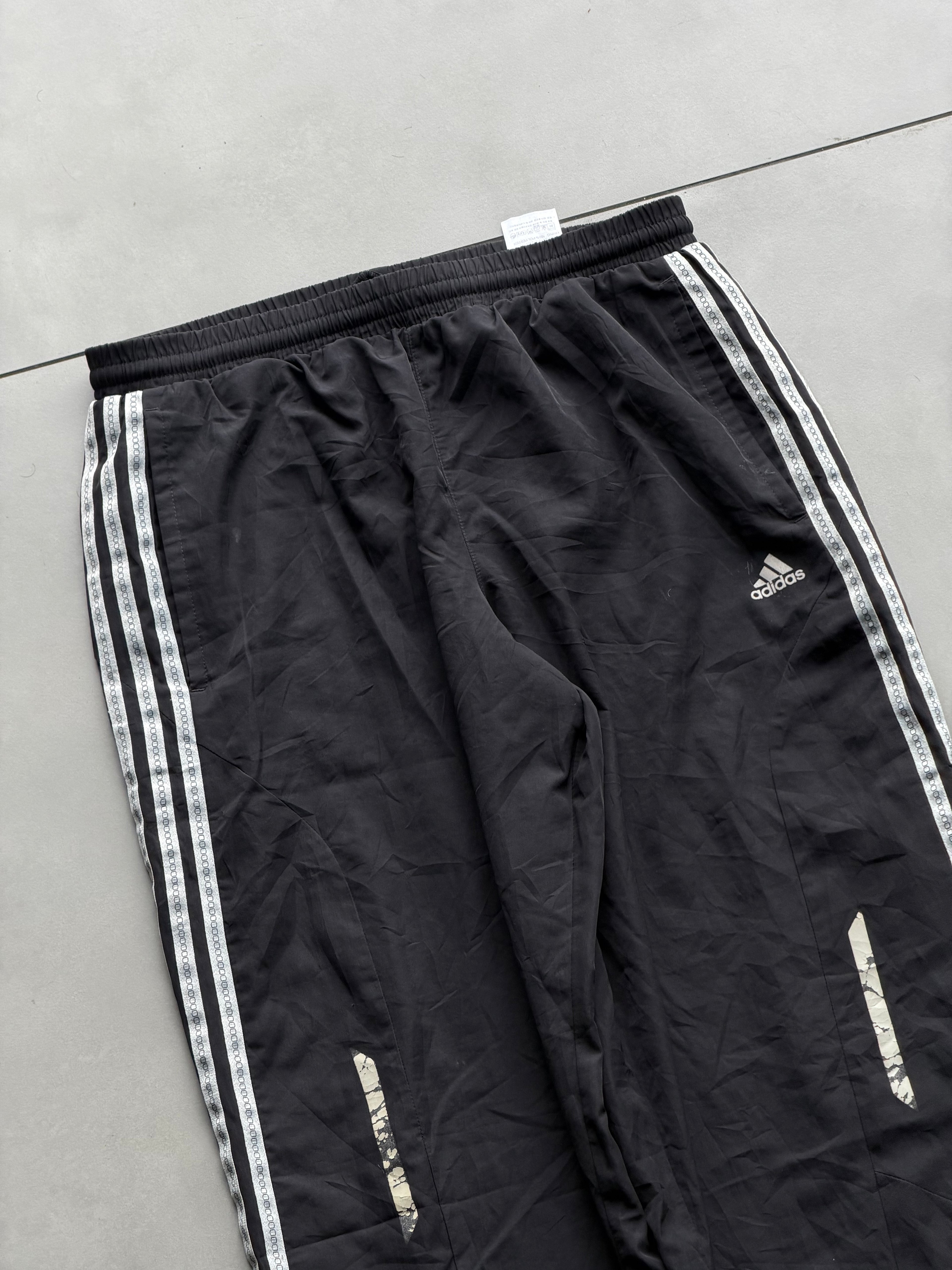 ADIDAS ORGINALS STRIPE BLACK TRACK PANT
