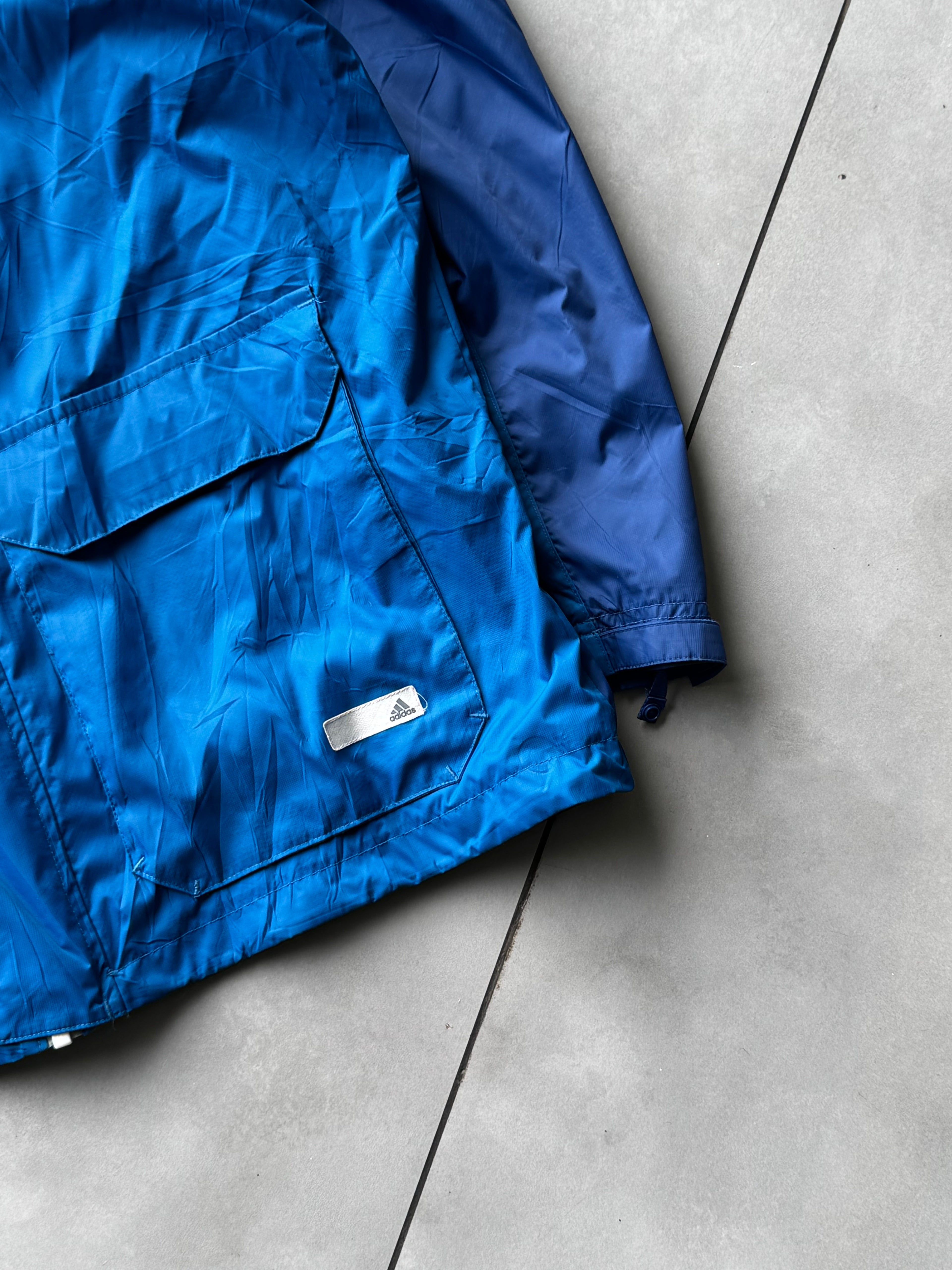 ADIDAS HOODIED VTG TRECKING WINBREAKER- XL