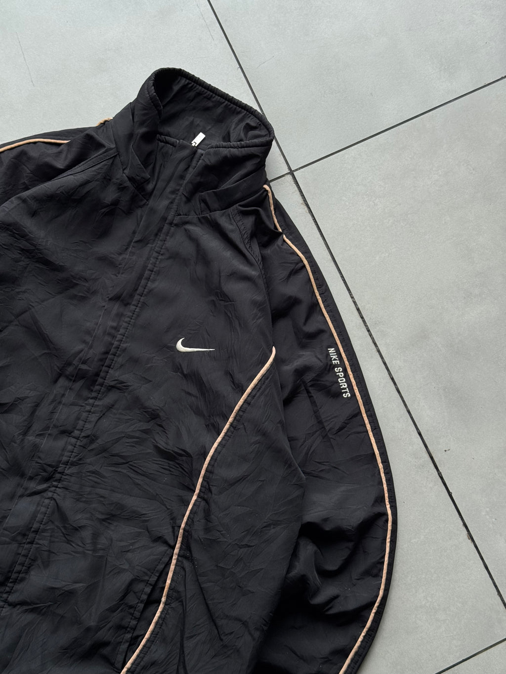 NIKE SWOOSH BLACK VTG JACKET-XL