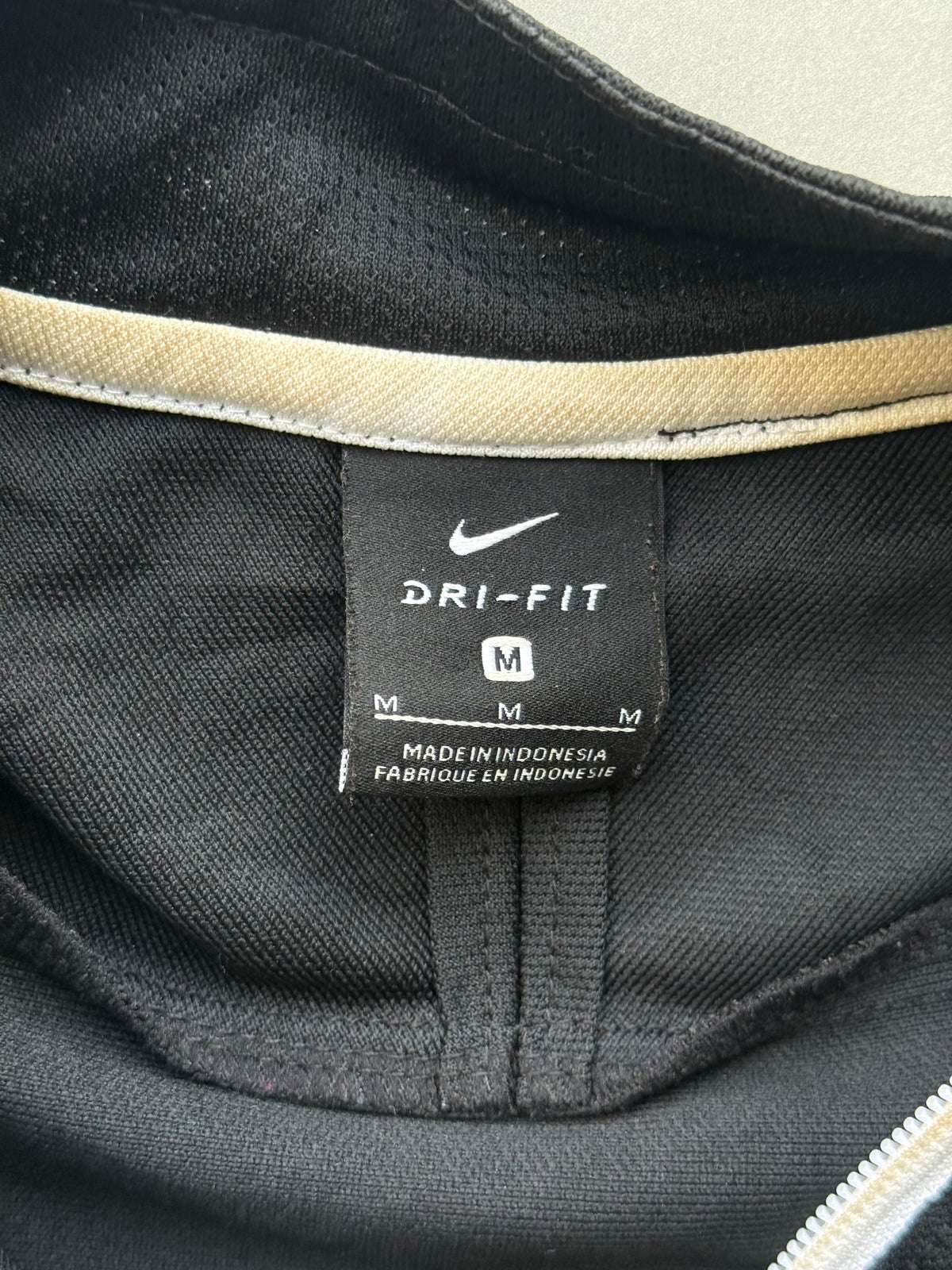 NIKE VINTAGE JACKET