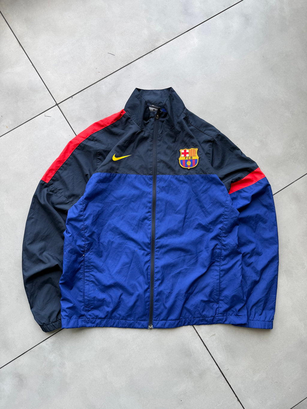 FC BARCELONA VINTAGE FOOTBALL JACKET-L