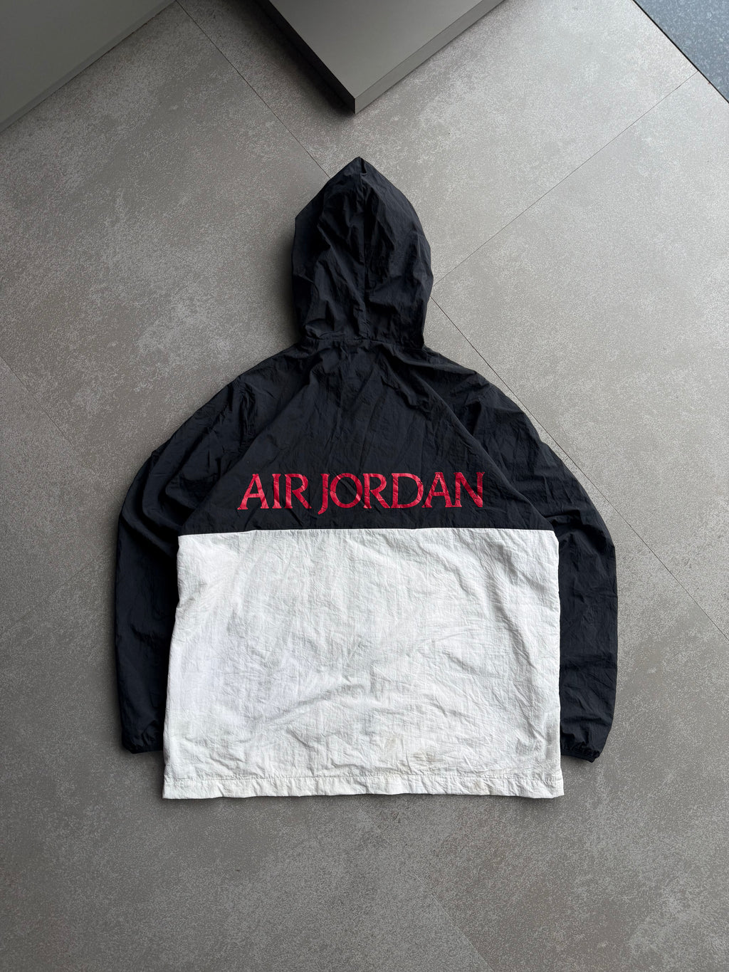 NIKE AIR JORDAN JACKET-L