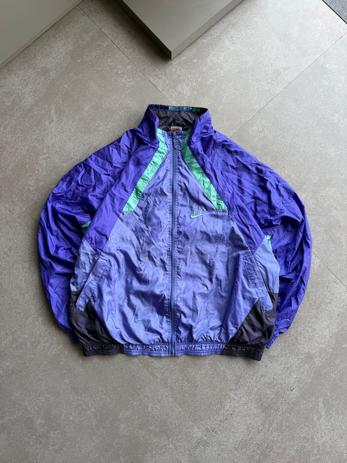 NIKE JUST DO IT JACKET-XL