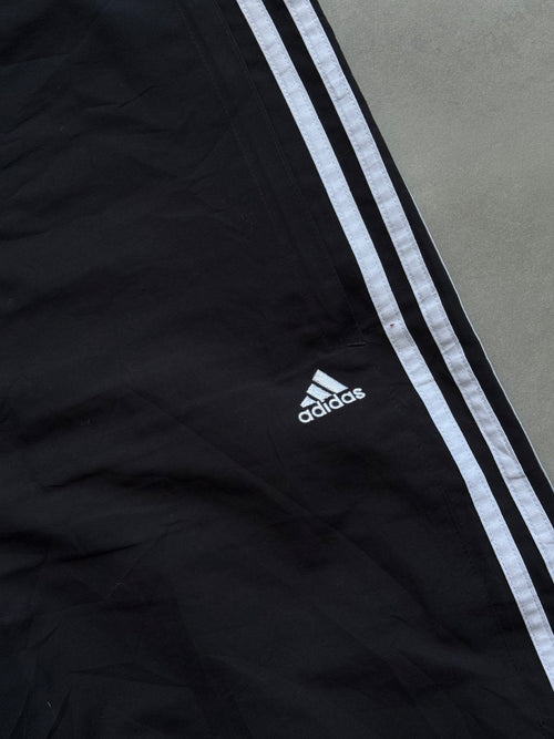 BLACK VINTAGE ADIDAS [XXL-40]