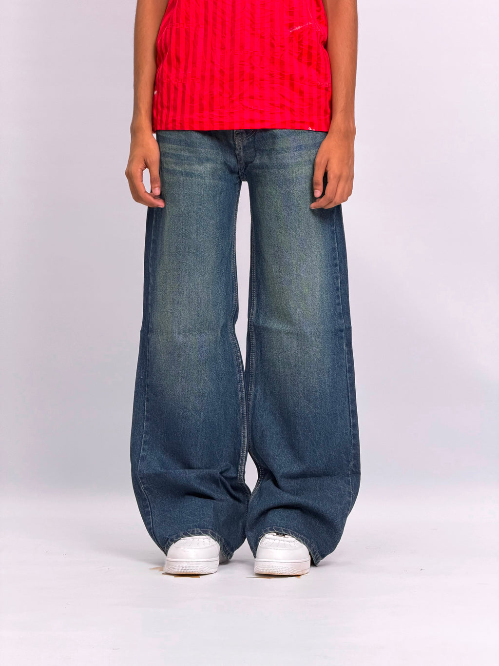 WIDE-LEG FADED DENIM BLUE