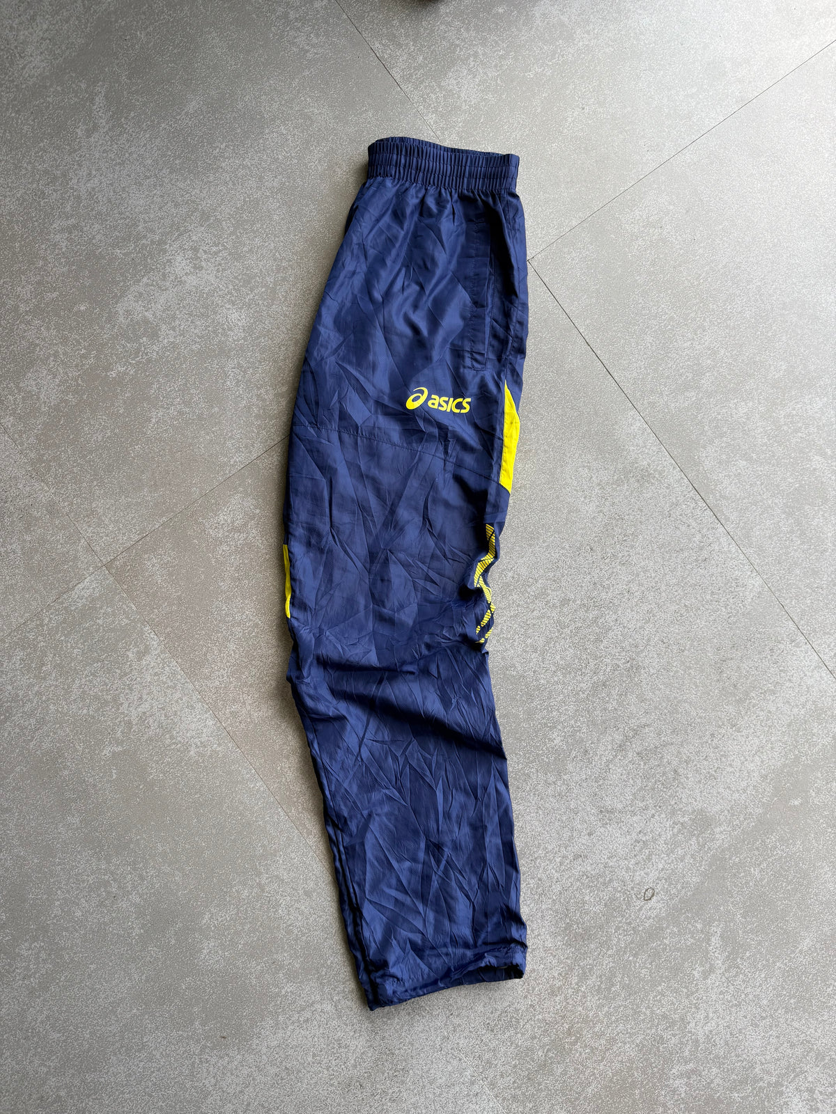 ASICS TRACK PANTS-S