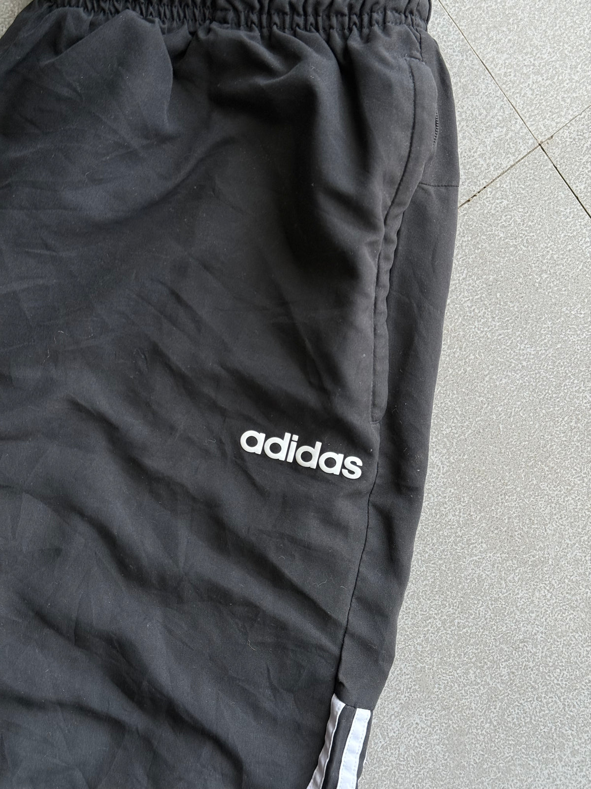 ADIDAS BLACK TRACK PANTS-L