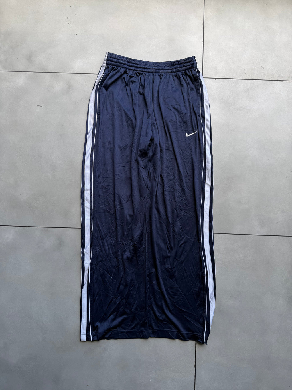 VINTAGE NIKE NAVY BLUE STRIPED WIDE LEG [ 30-M]