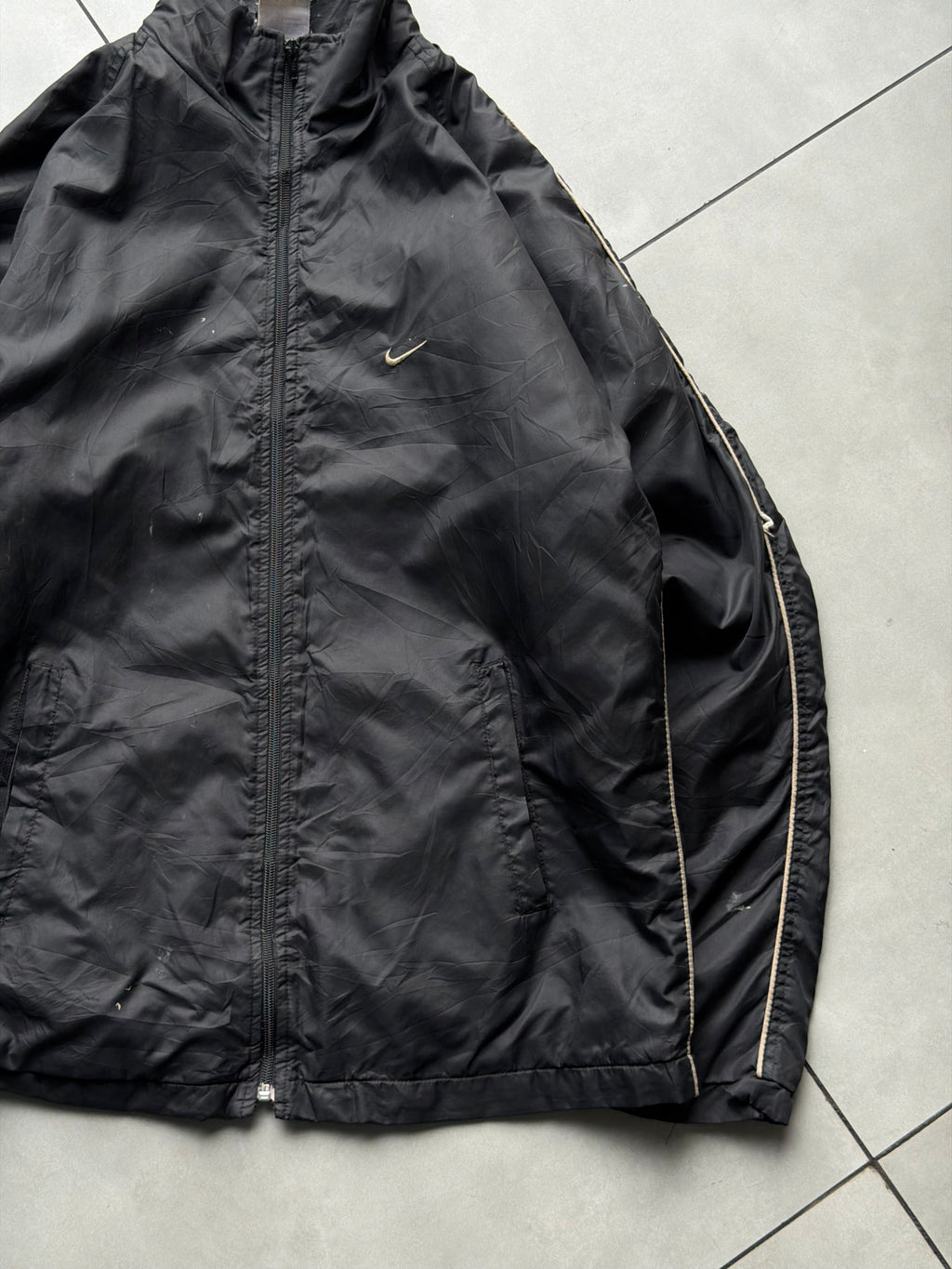 NIKE VINTAGE BLACK- XL