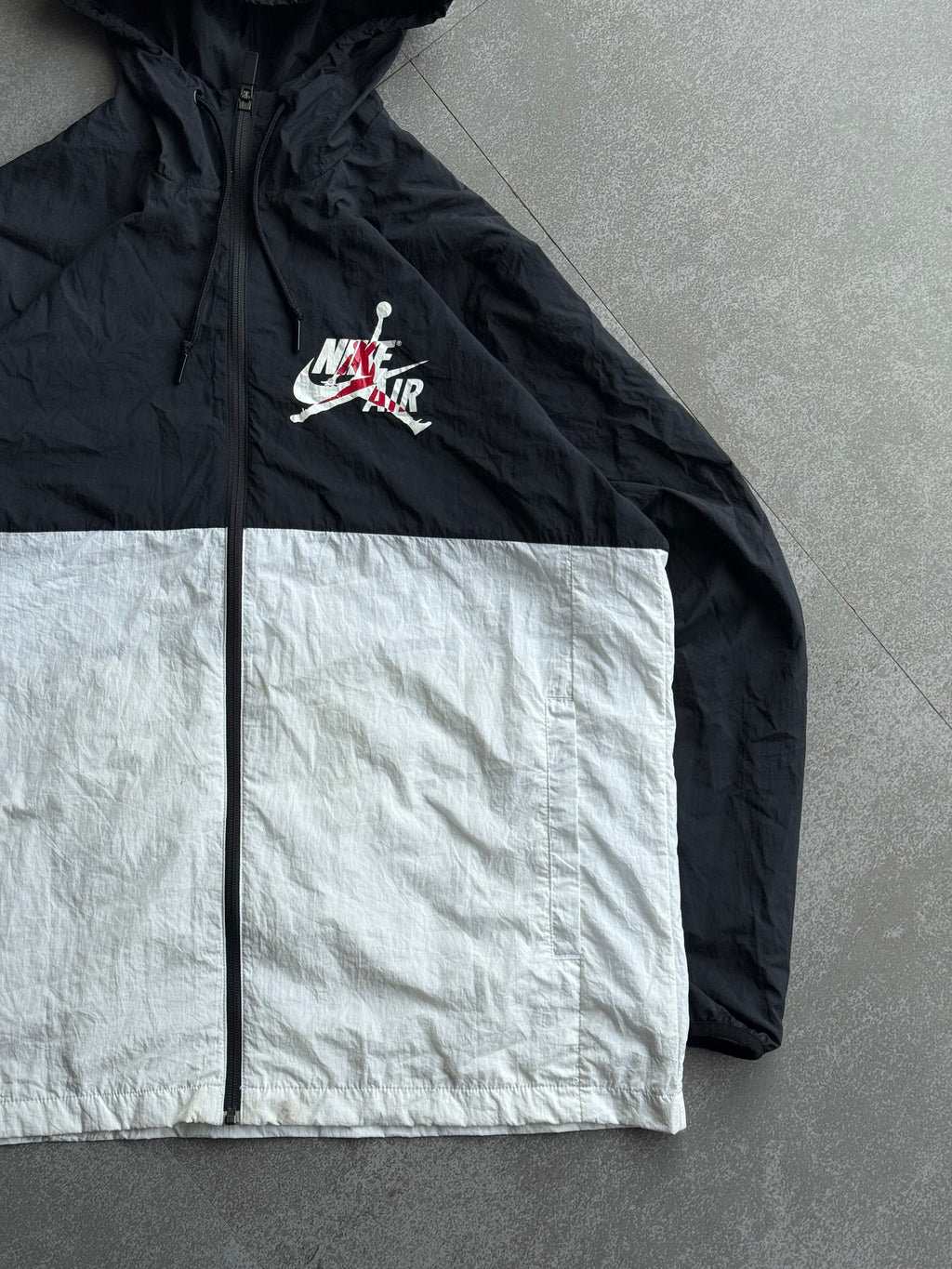 NIKE AIR JORDAN JACKET-L