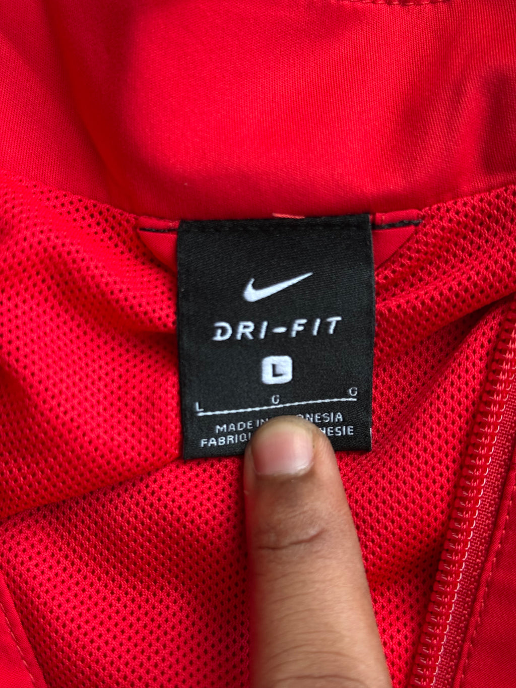 NIKE RED VINTAGE JACKET-L