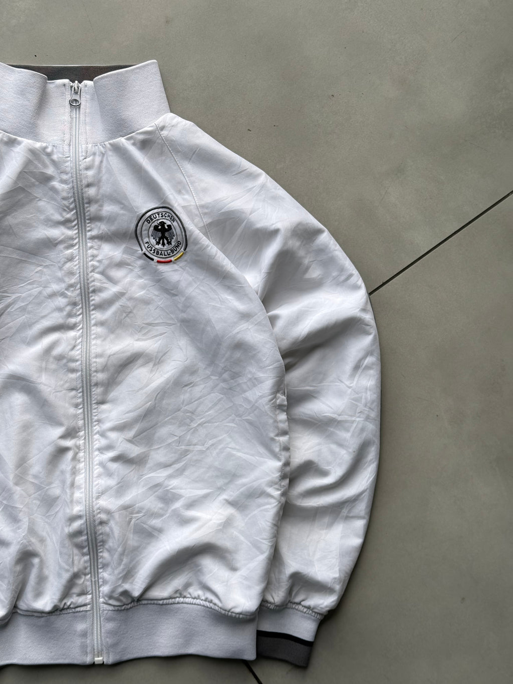 GERMAN VINTAGE FOOTBALL JACKET-M