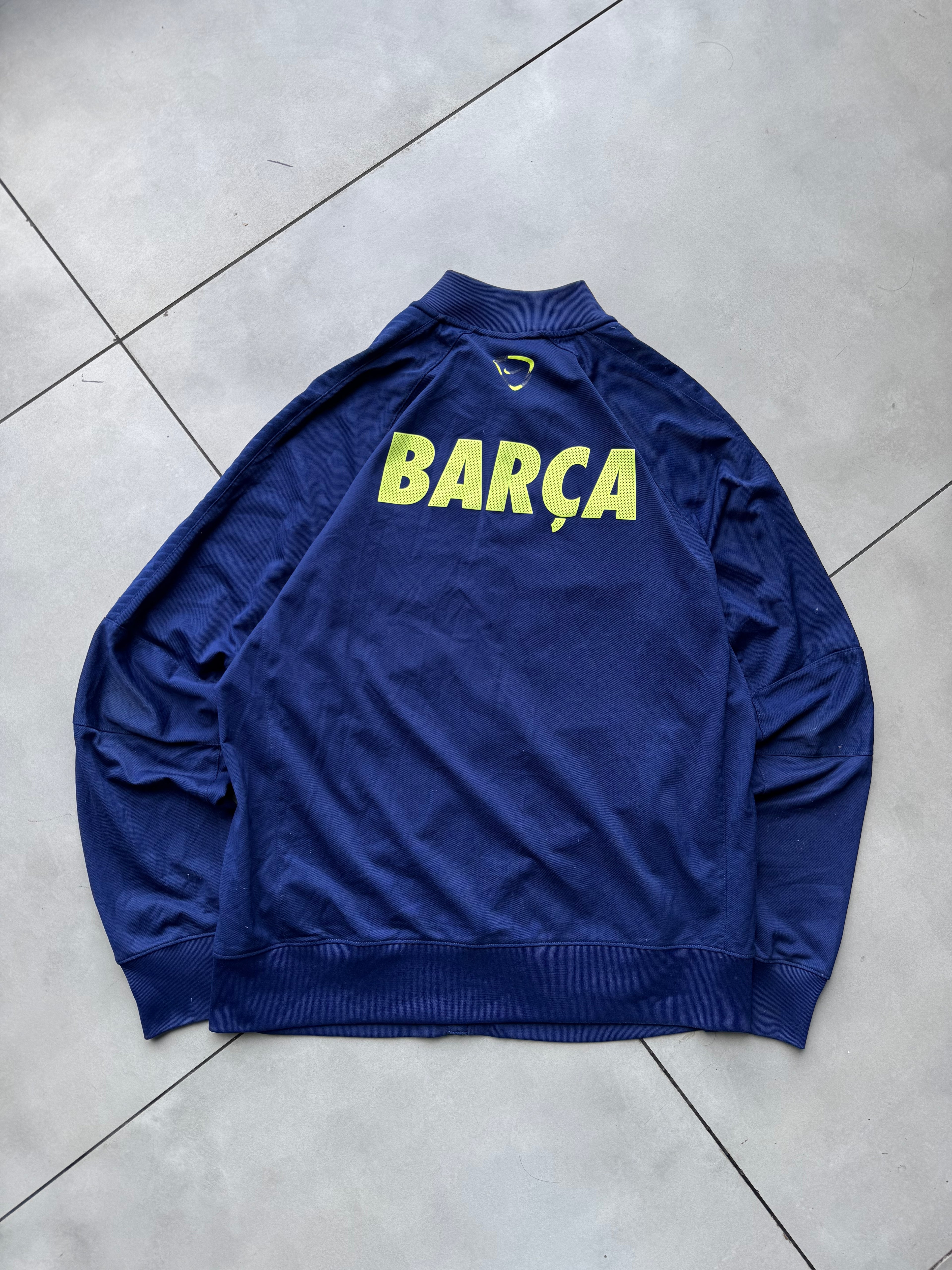 FC BARCELONA VINTAGE FOOTBALL JACKET-L