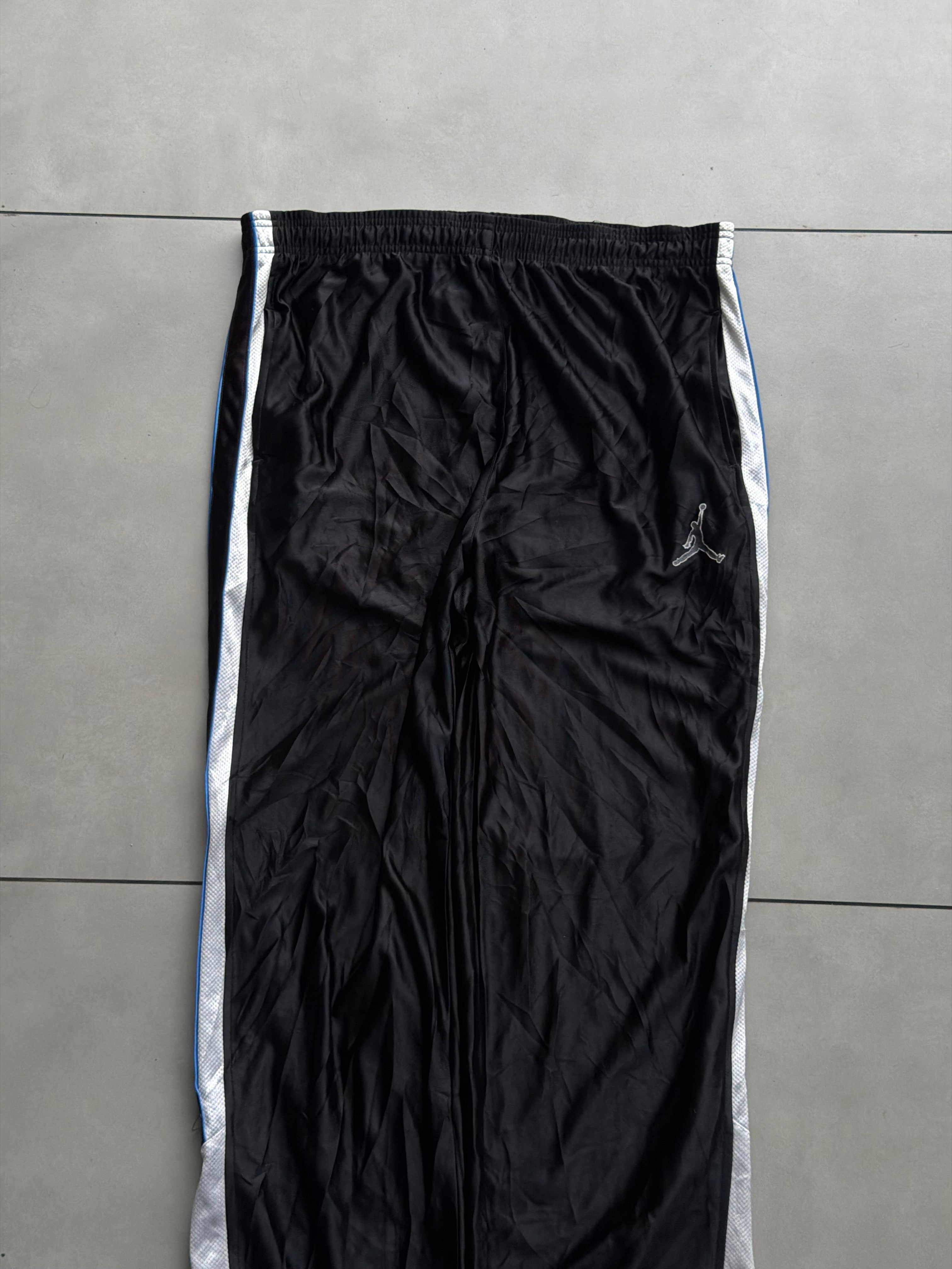 JORDAN BLACK TRACK PANT [XL-34]