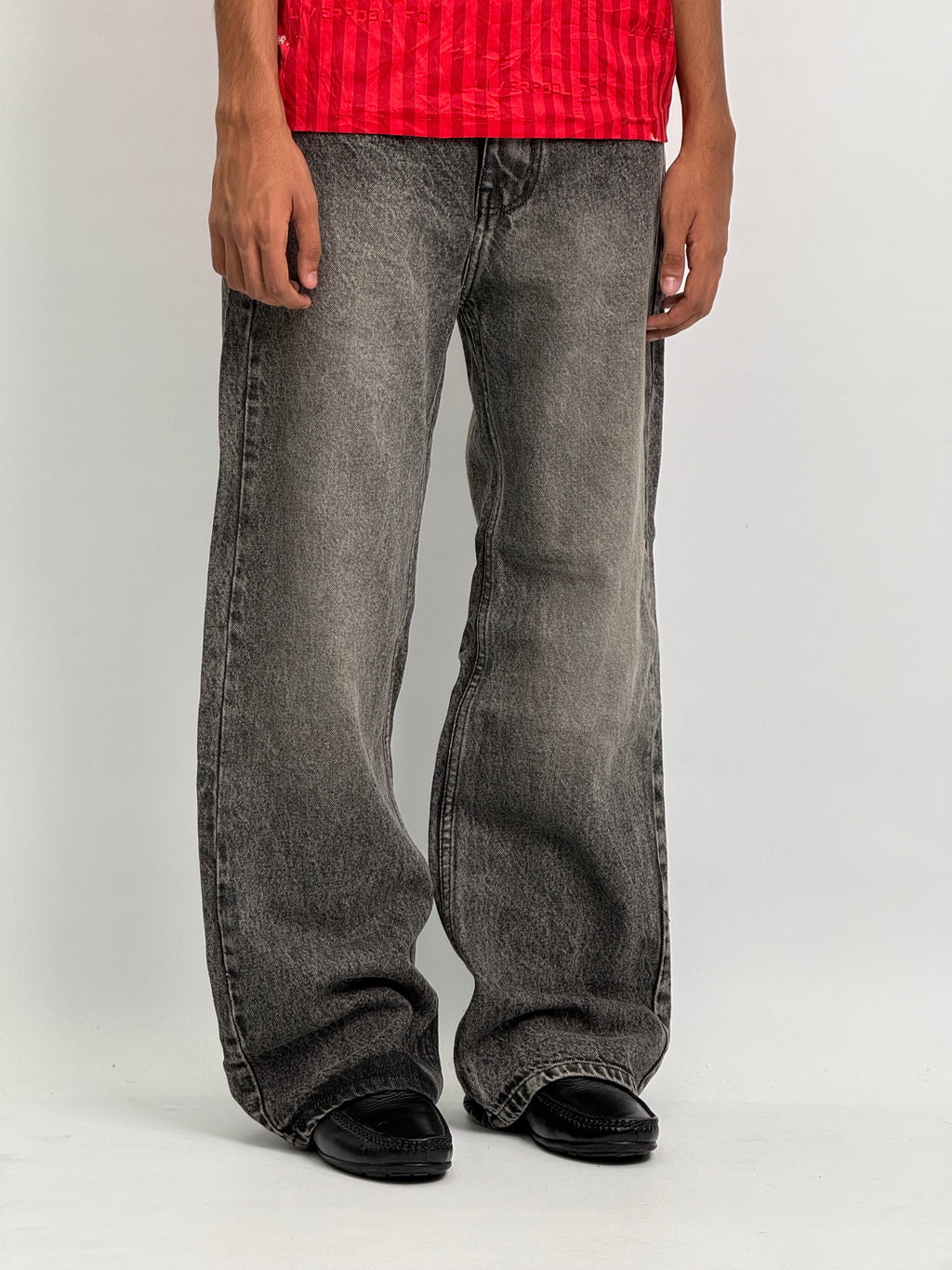 GREY WASH STRAIGHT