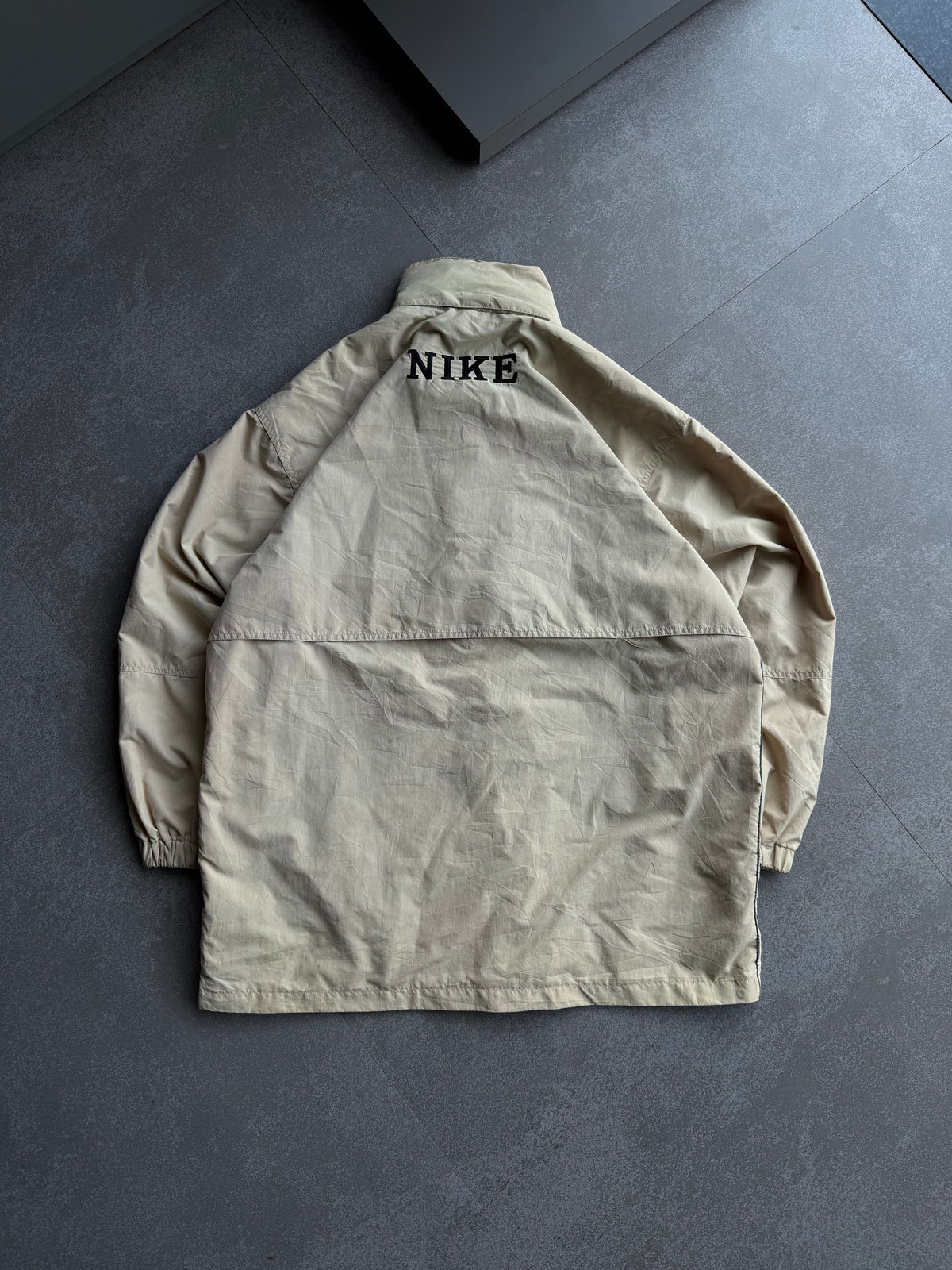 NIKE VINTAGE JACKET-L
