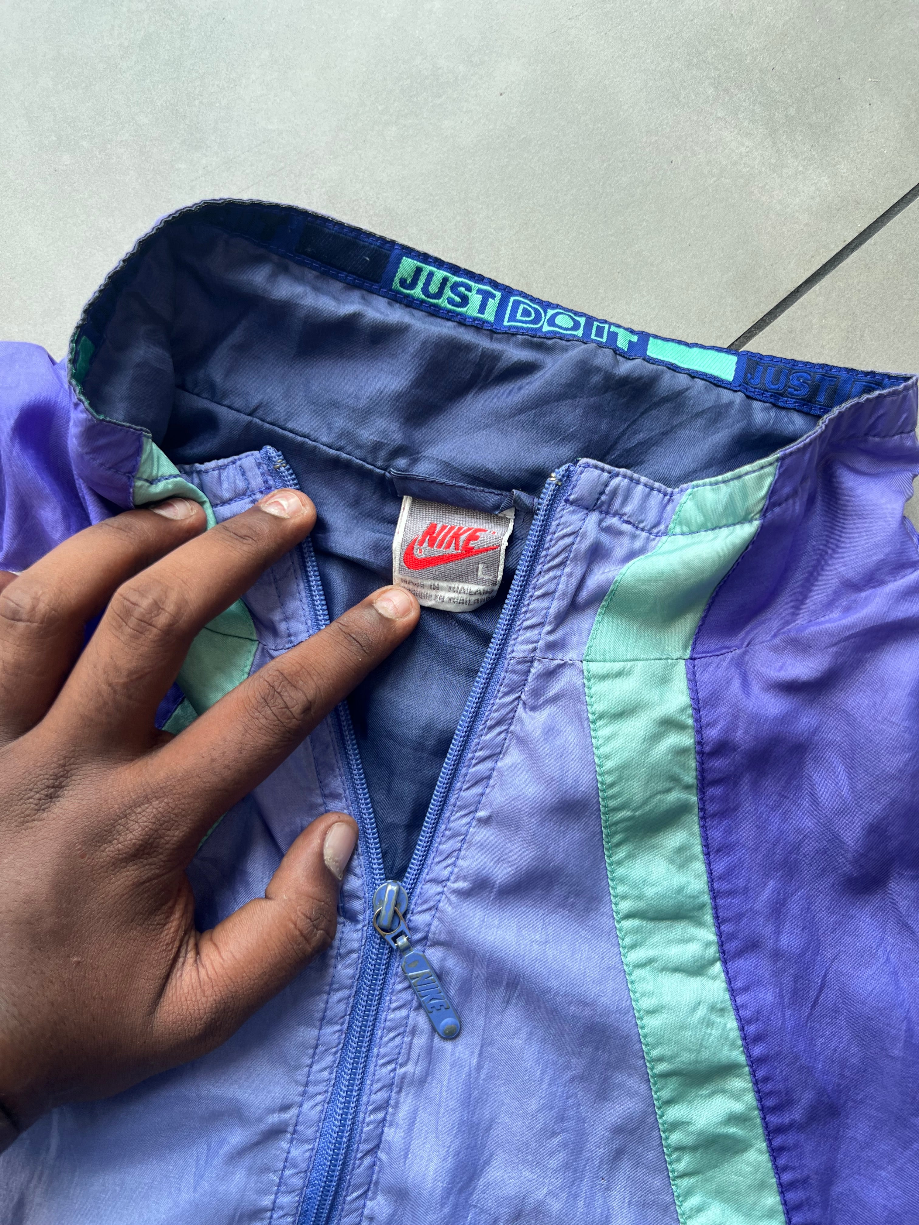 NIKE “JUSTDOIT” VTG JACKET- XXL