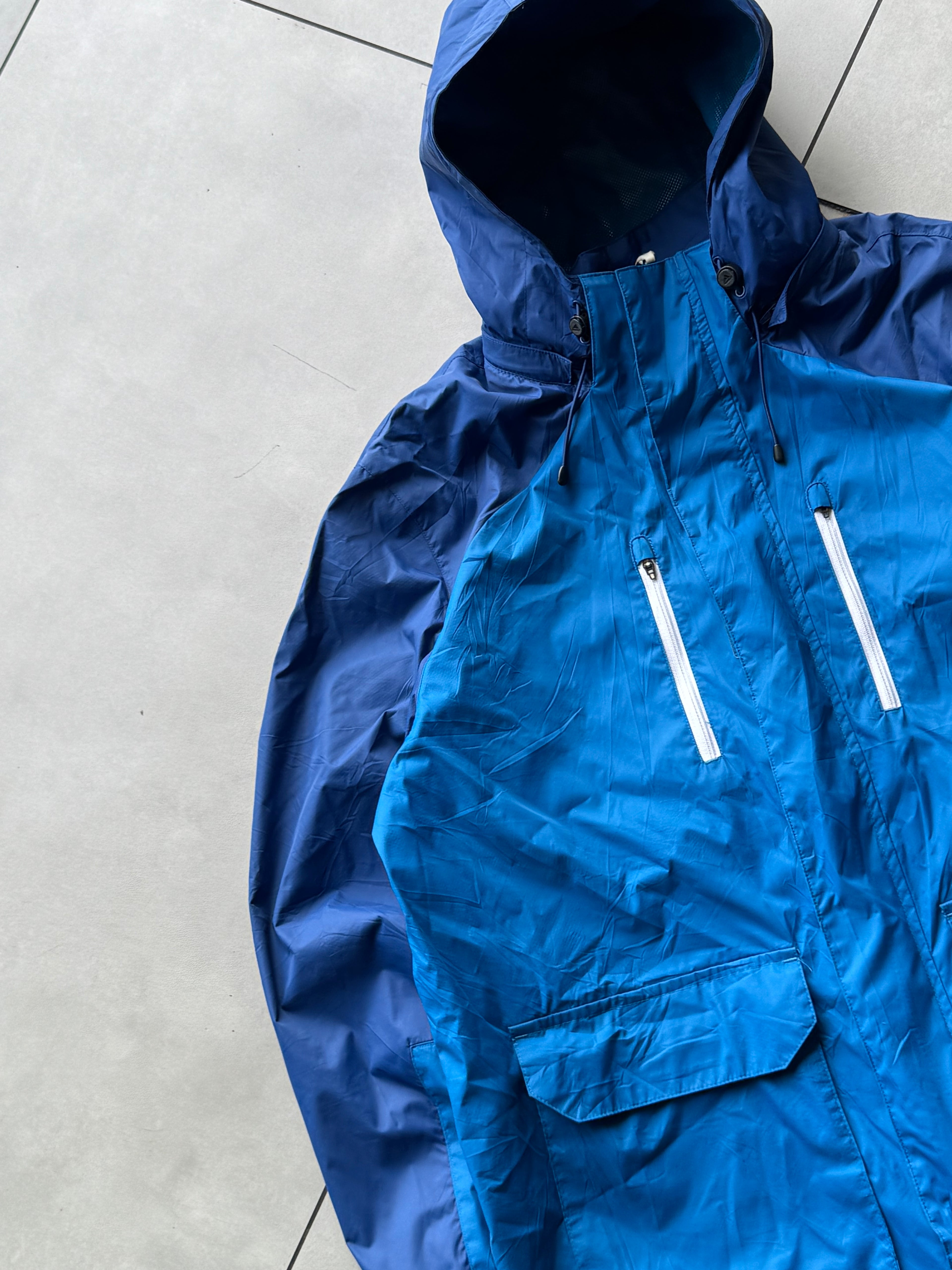 ADIDAS HOODIED VTG TRECKING WINBREAKER- XL