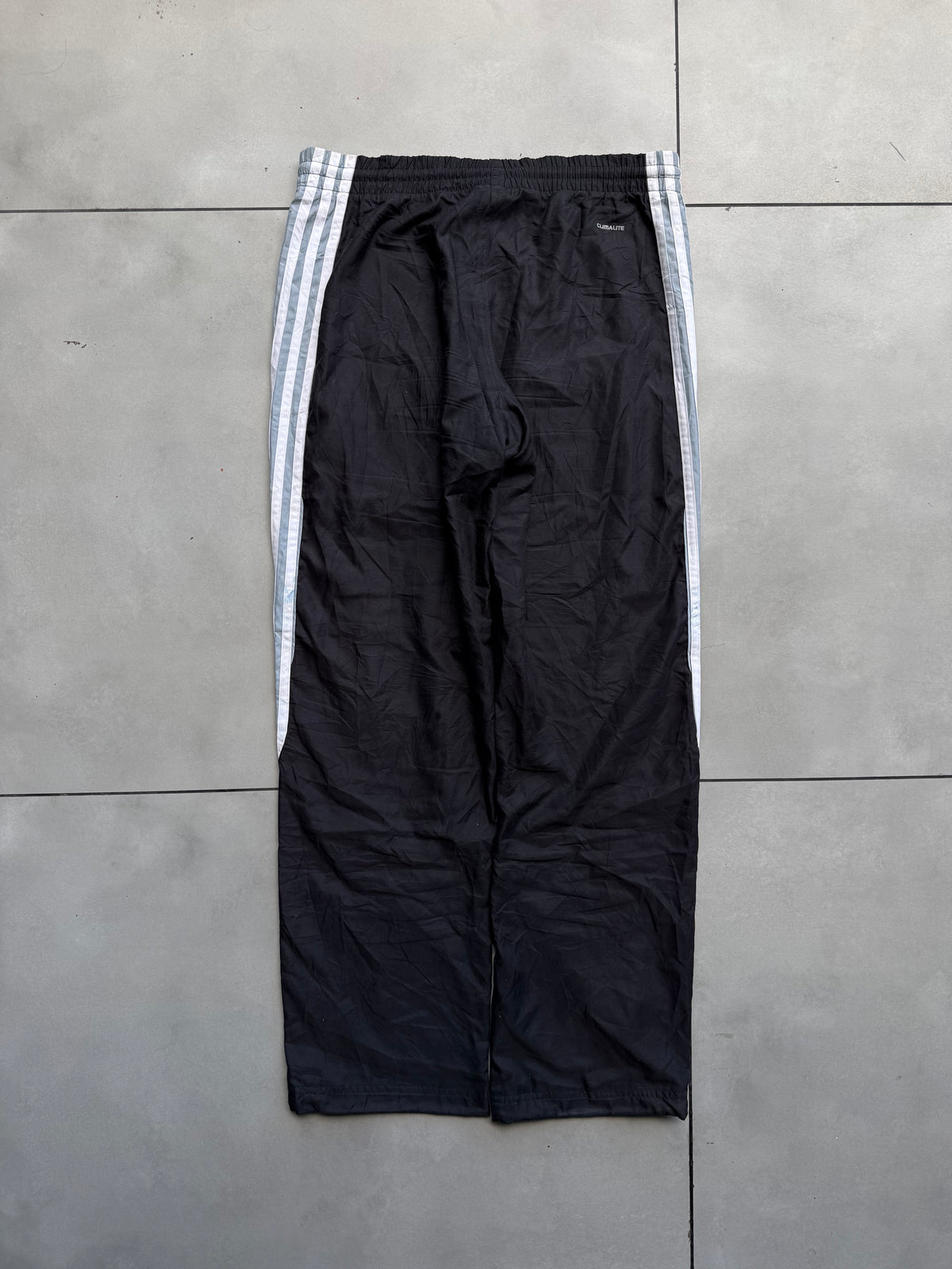 VINTAGE  ADIDAS BLACK TRACK [ L -32]
