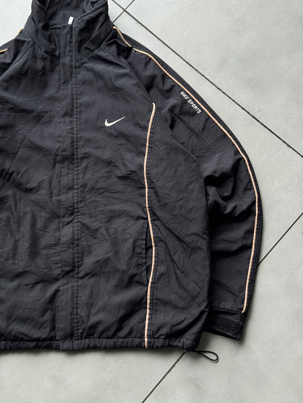 NIKE SWOOSH BLACK VTG JACKET-XL