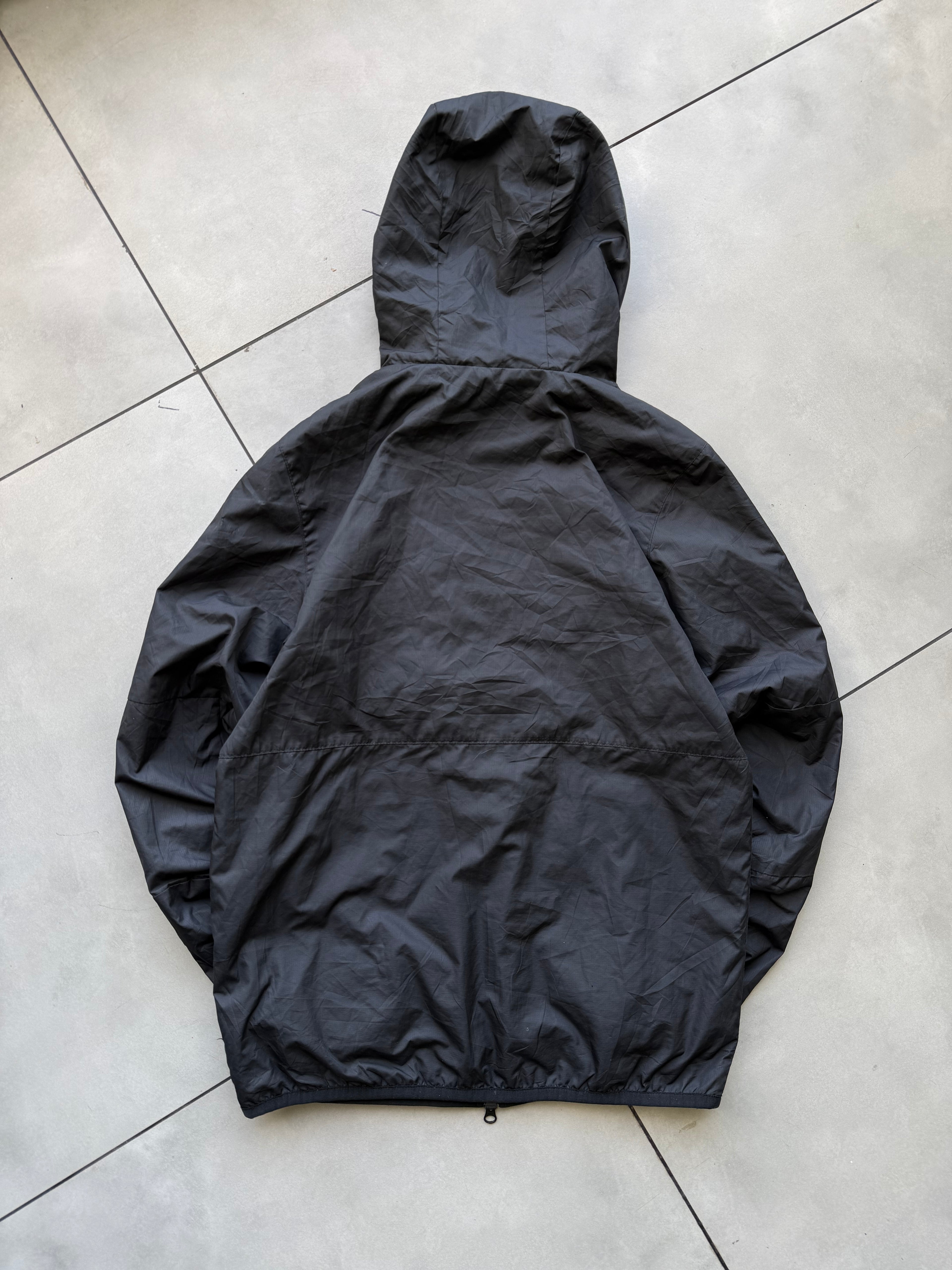 NIKE HOODED WINDBREAKER JACKET-M