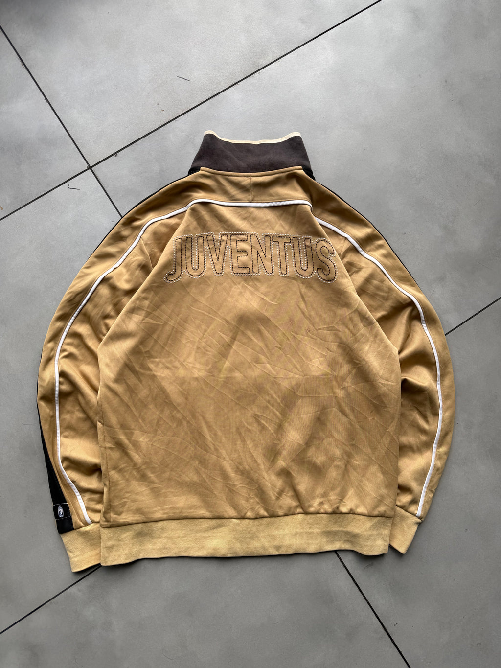 JUVENTUS VINTAGE JACKET-M