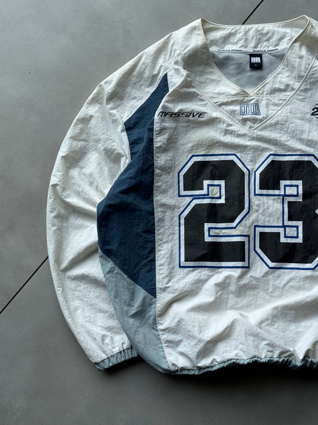 23 WOVEN SWEATSHIRT-L
