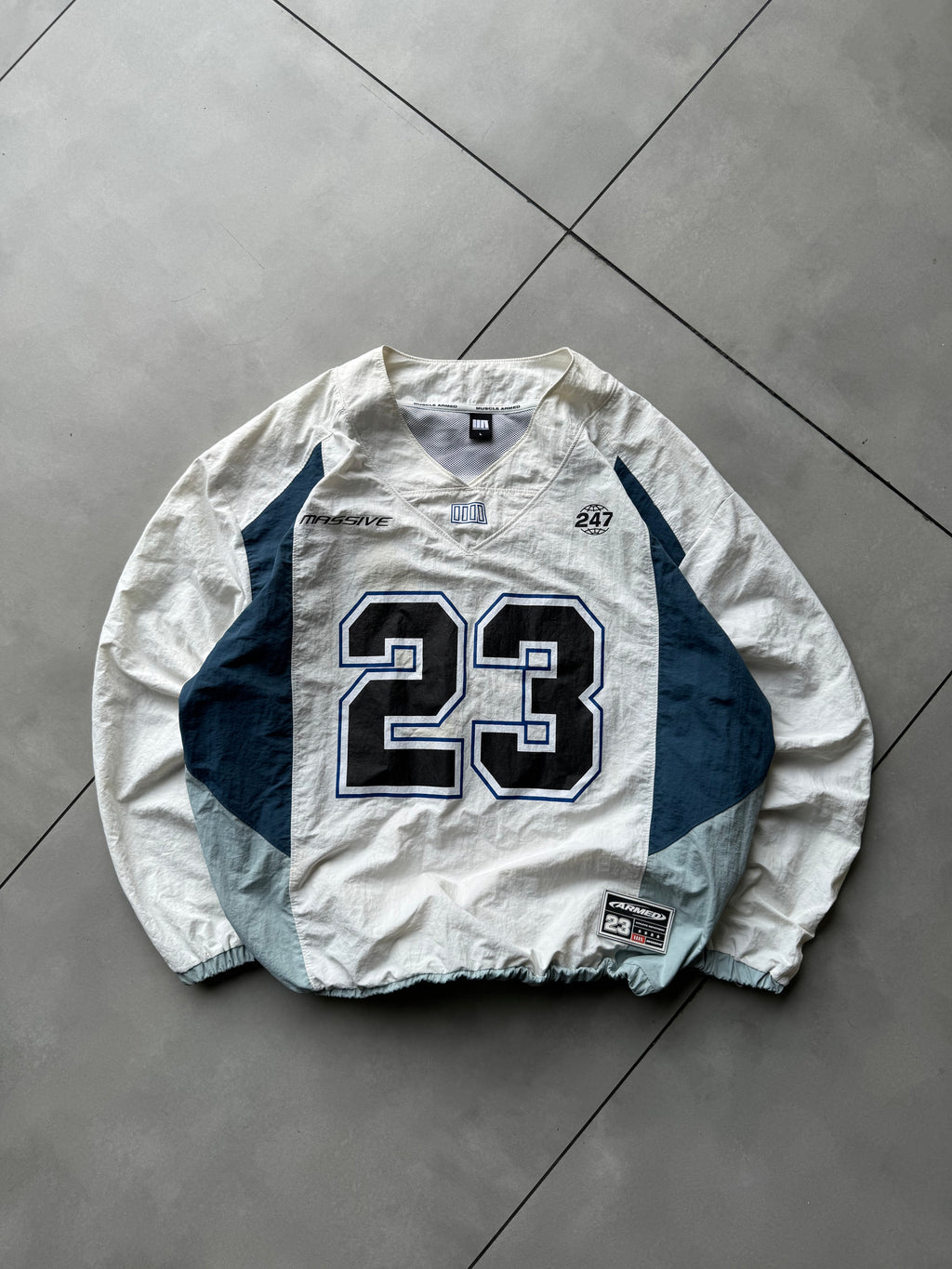 23 WOVEN SWEATSHIRT-L