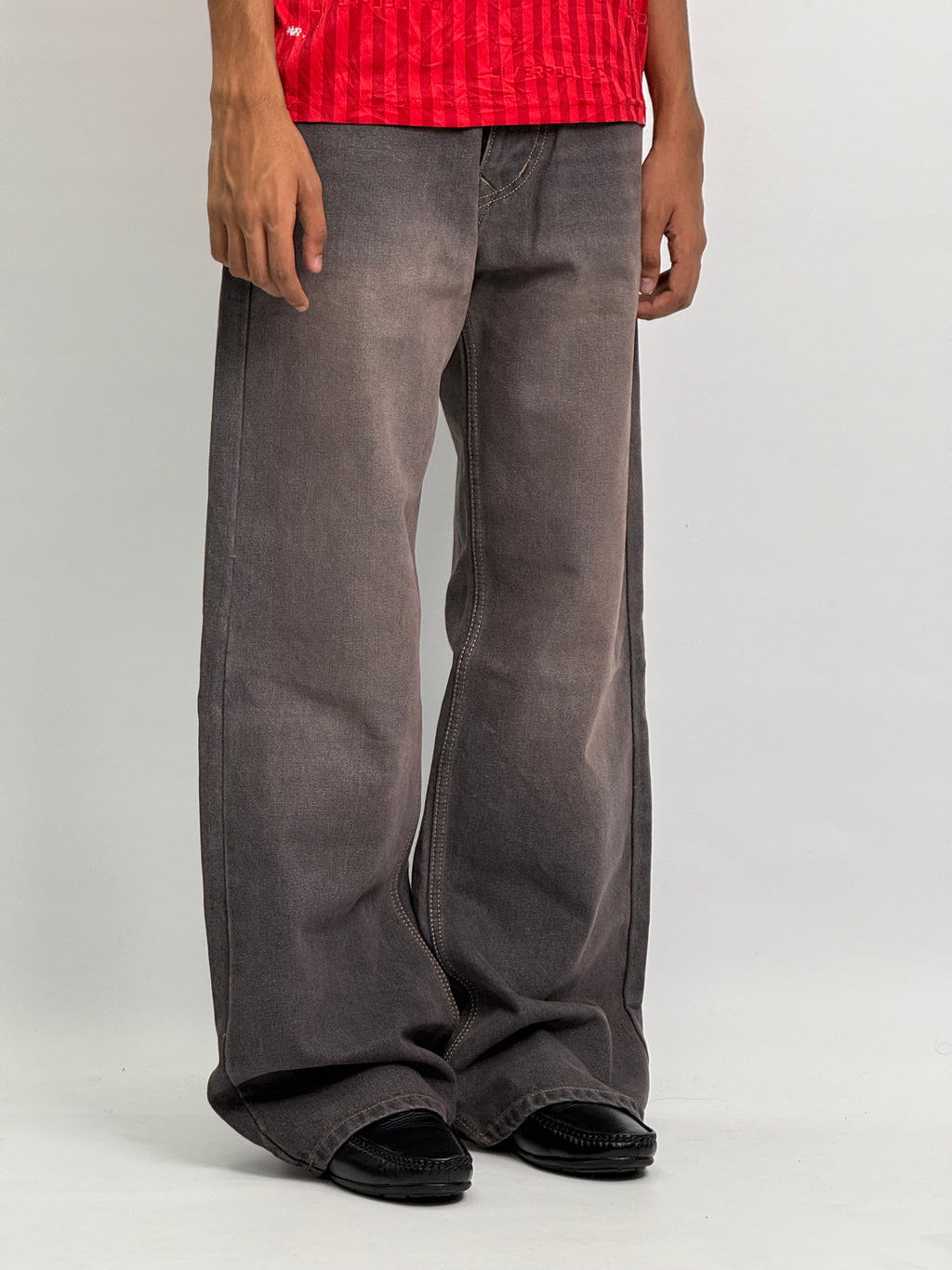 VINTAGE BROWN BAGGY