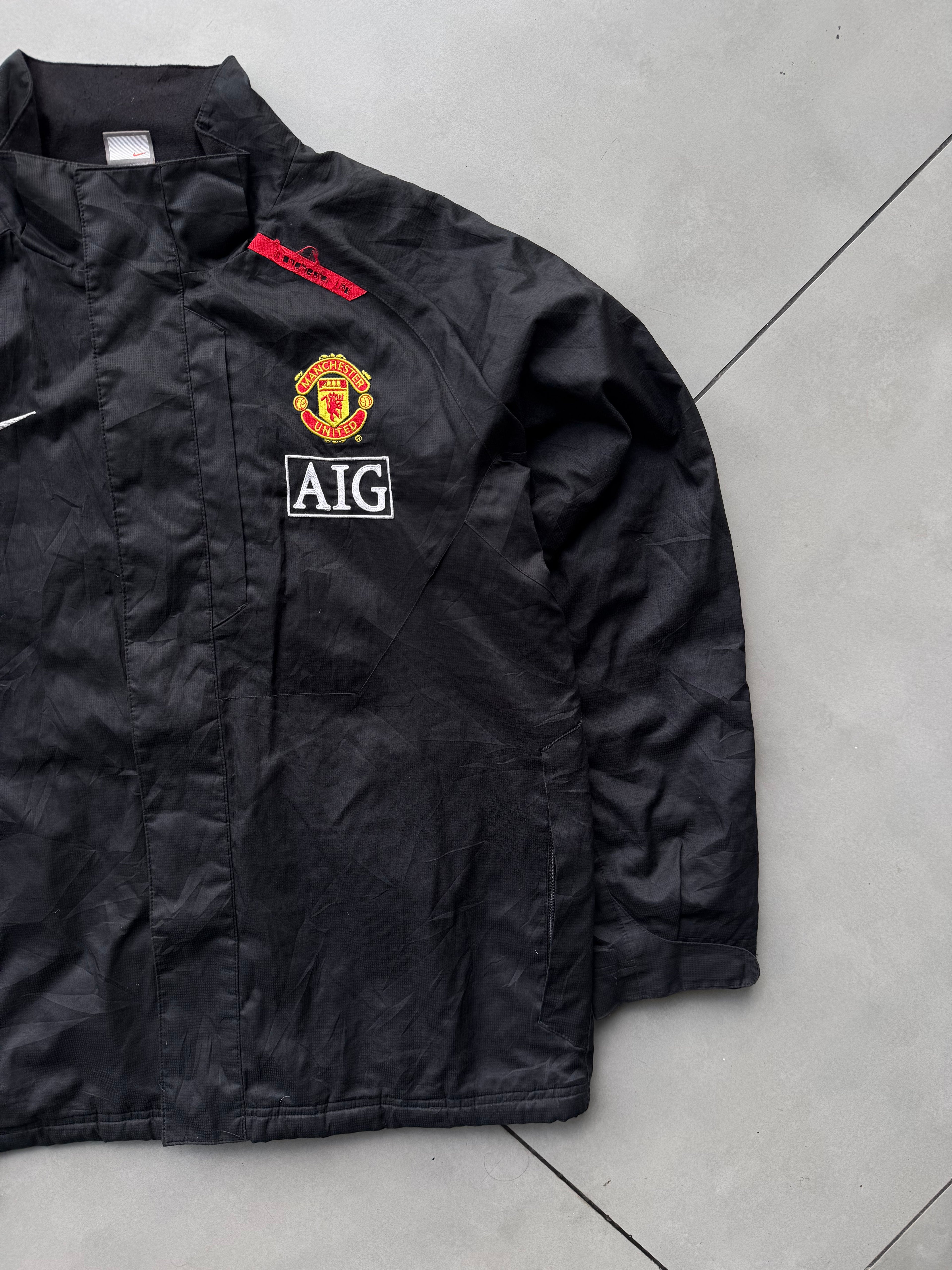 MANCHESTER UNITED JACKET- XL