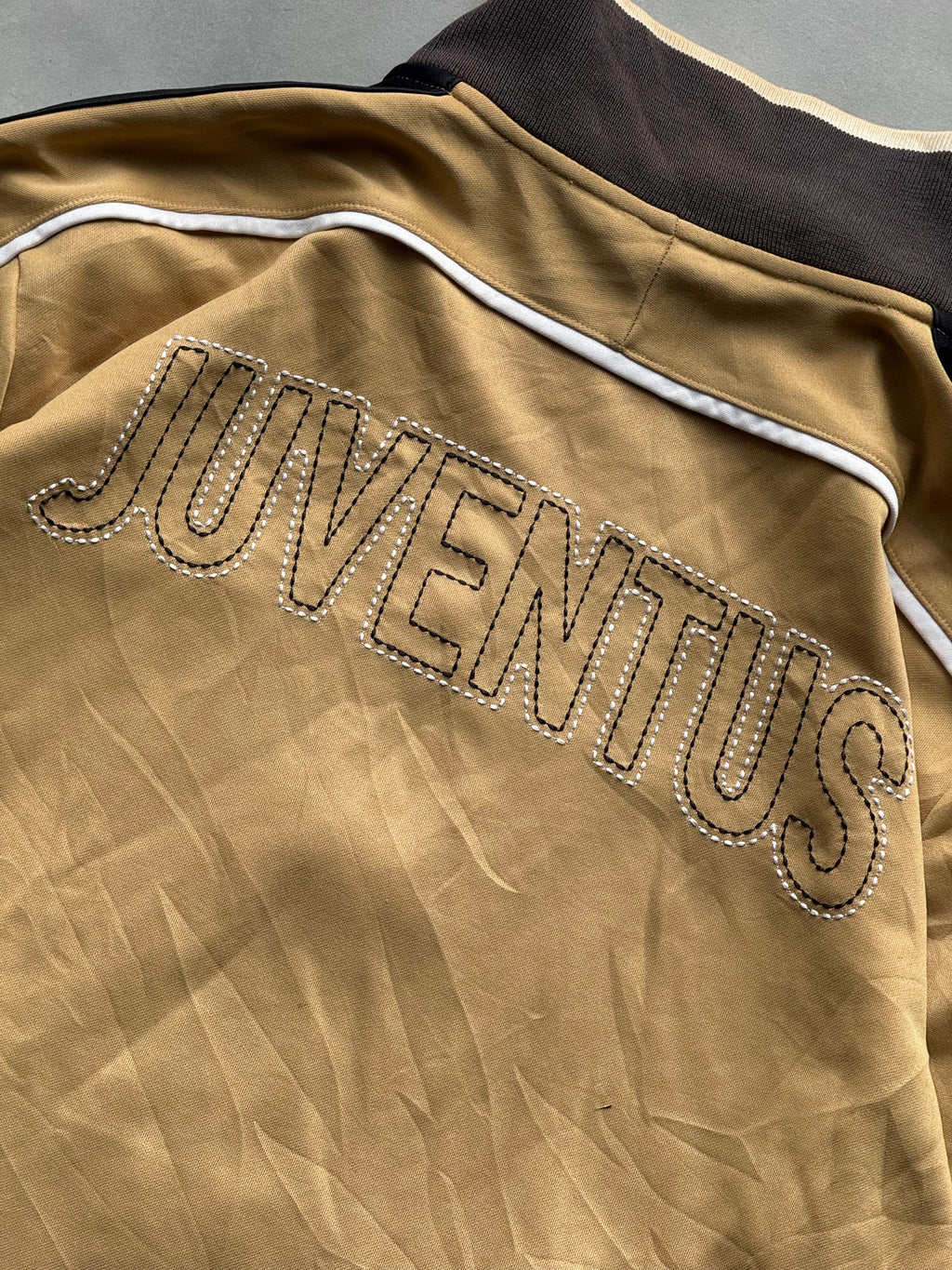 JUVENTUS VINTAGE JACKET-M