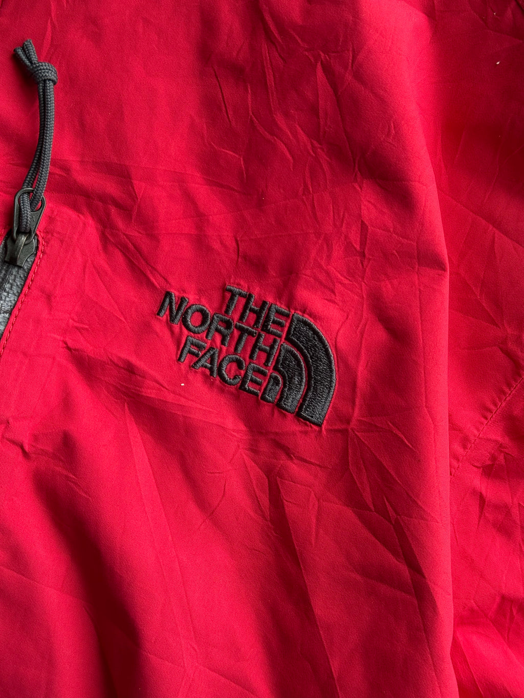 NORTH FACE RED JACKET-M
