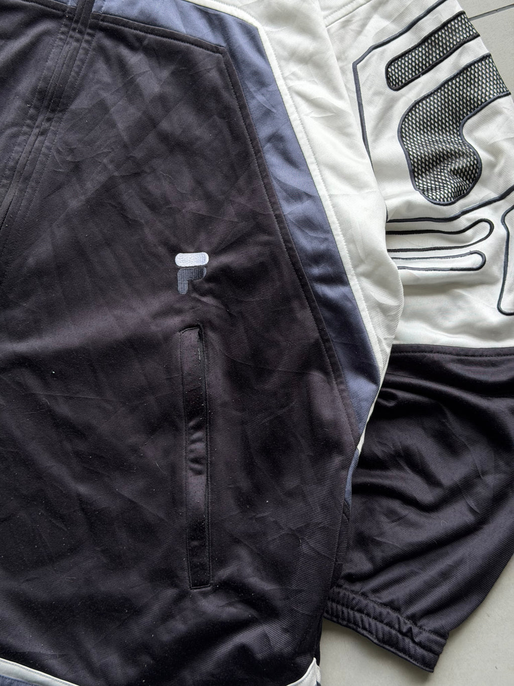 VINTAGE FILA TRACK JACKET-XL