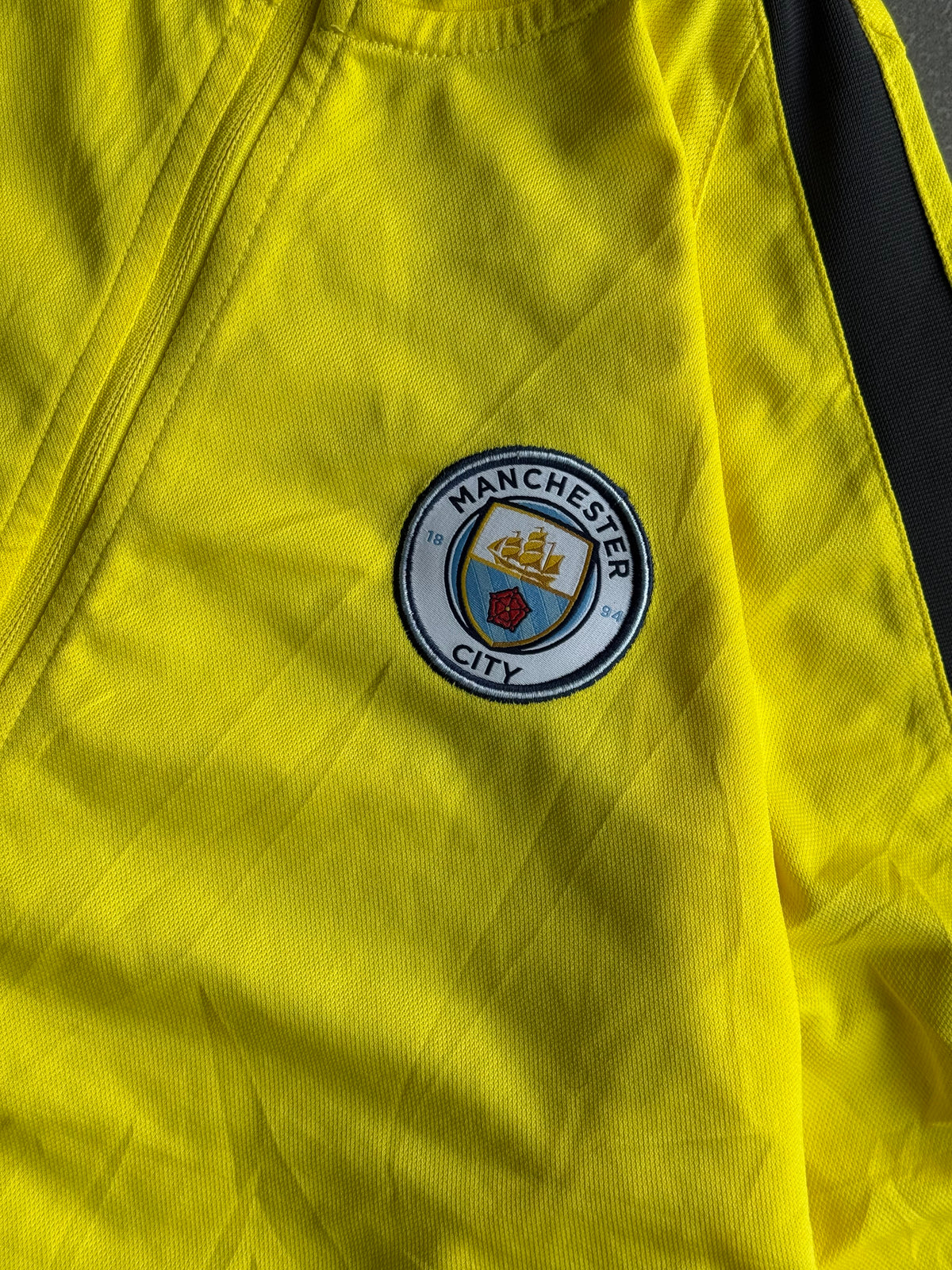 NIKE MANCHESTER CITY VINTAGE JACKET -S