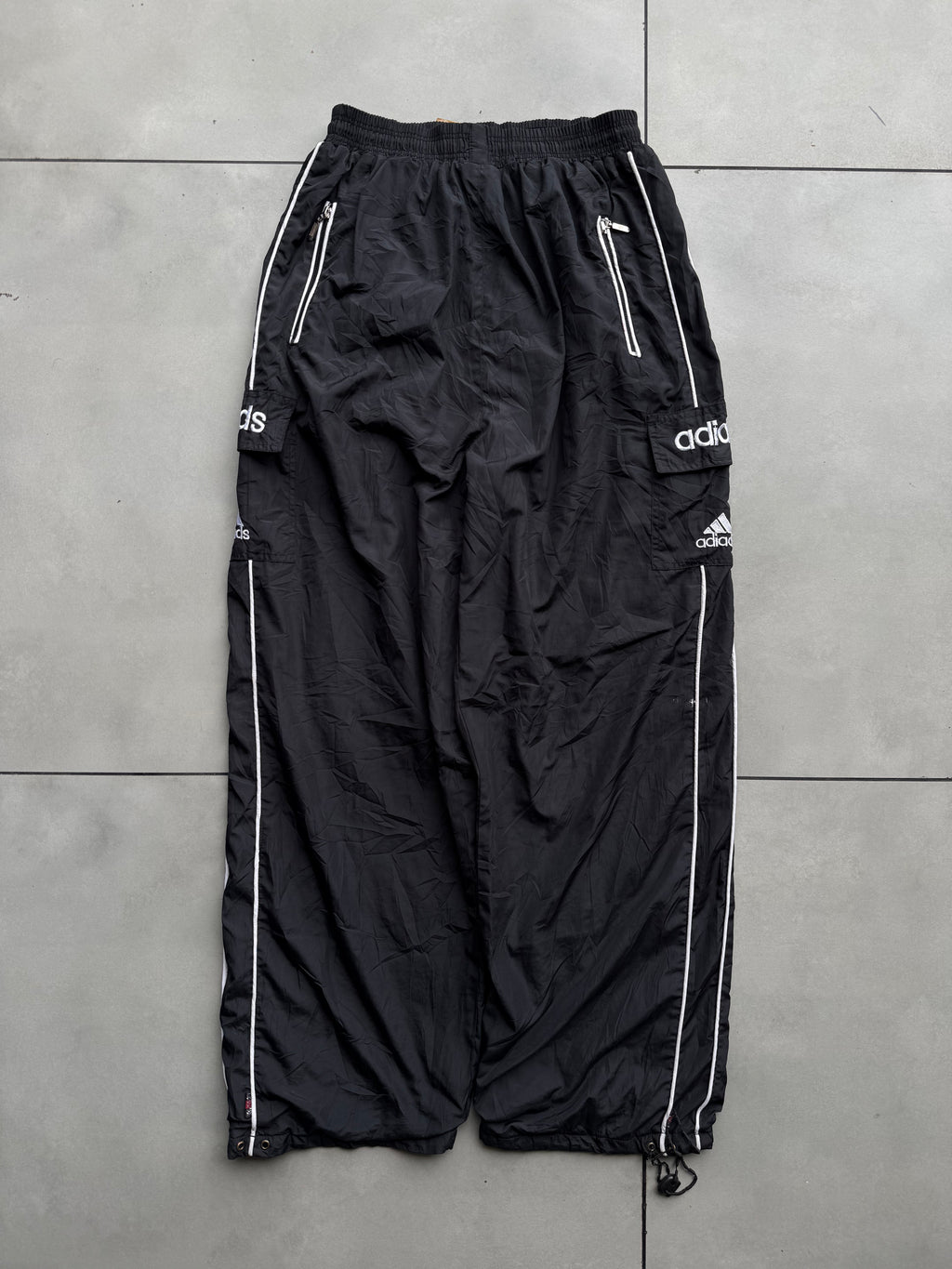 VINTAGE BLACK ADIDAS TRACK [ M -30]