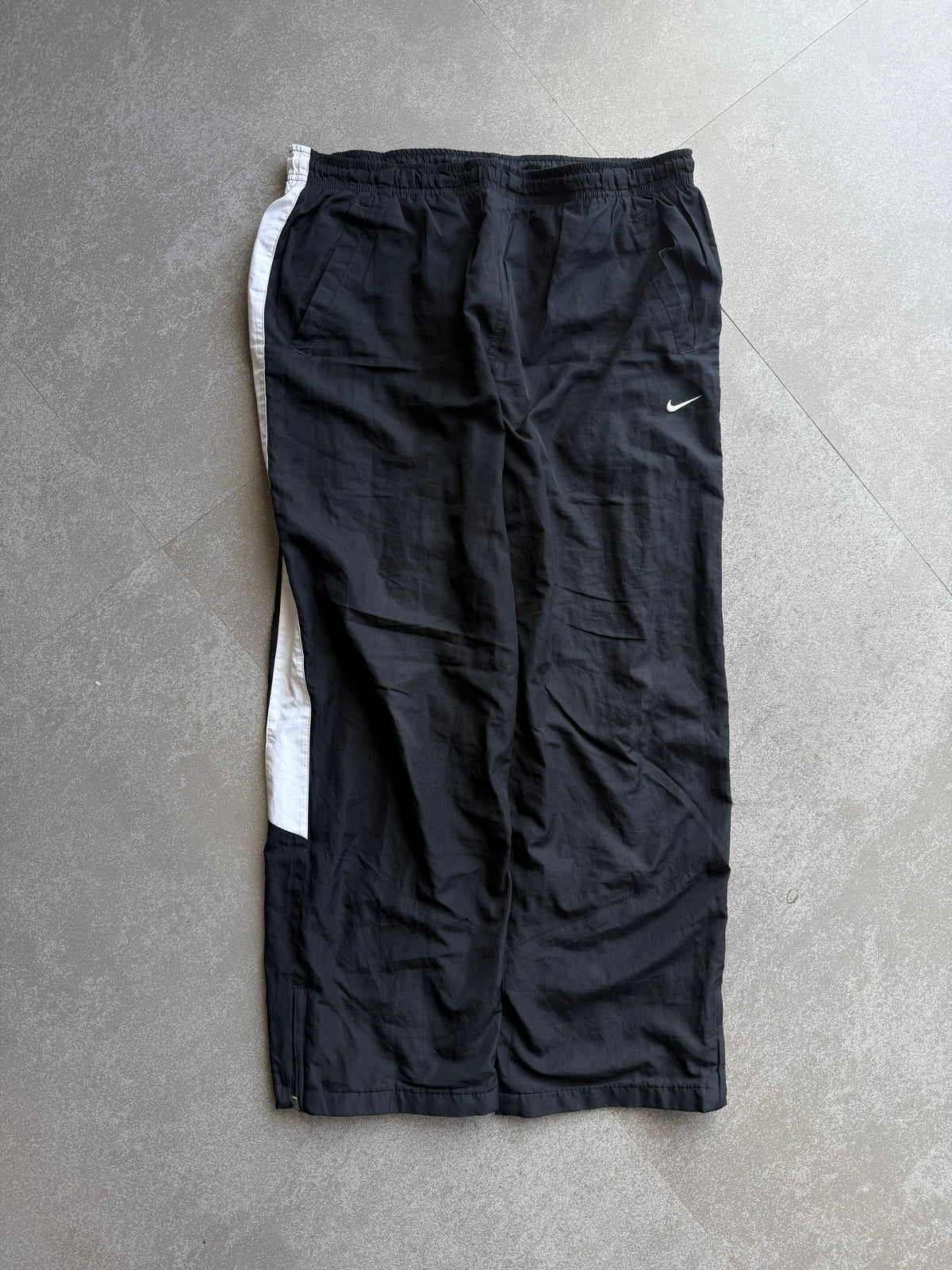 NIKE ADIDAS TRACK PANTS-L